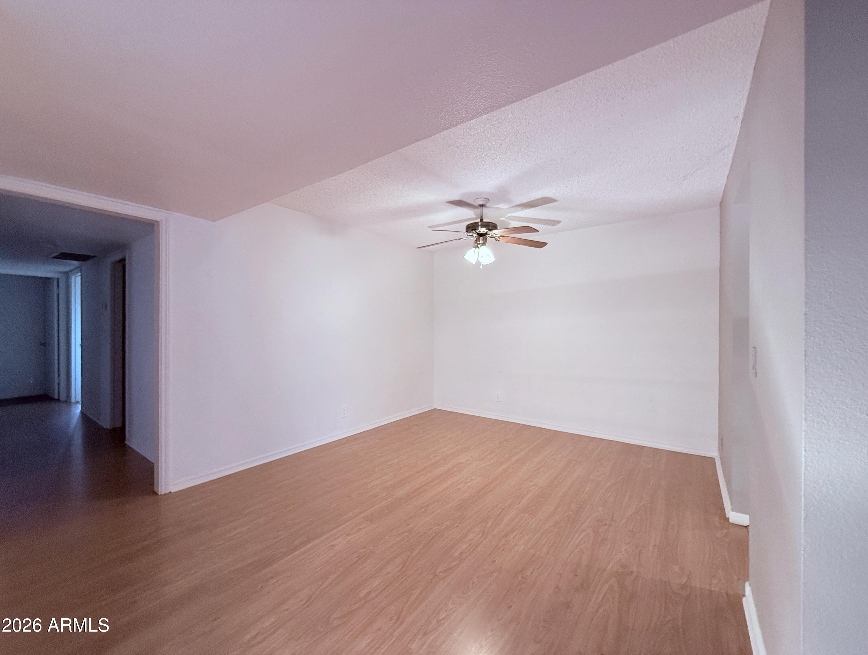 312 W LAGUNA Drive