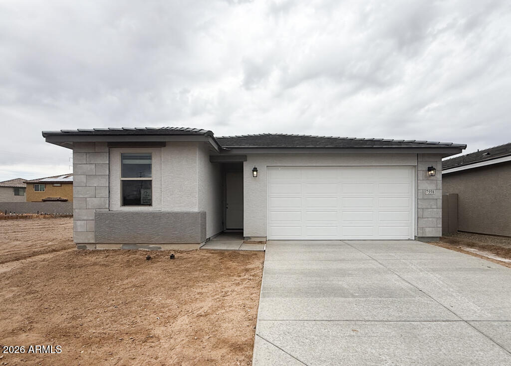7558 S 47TH Lane