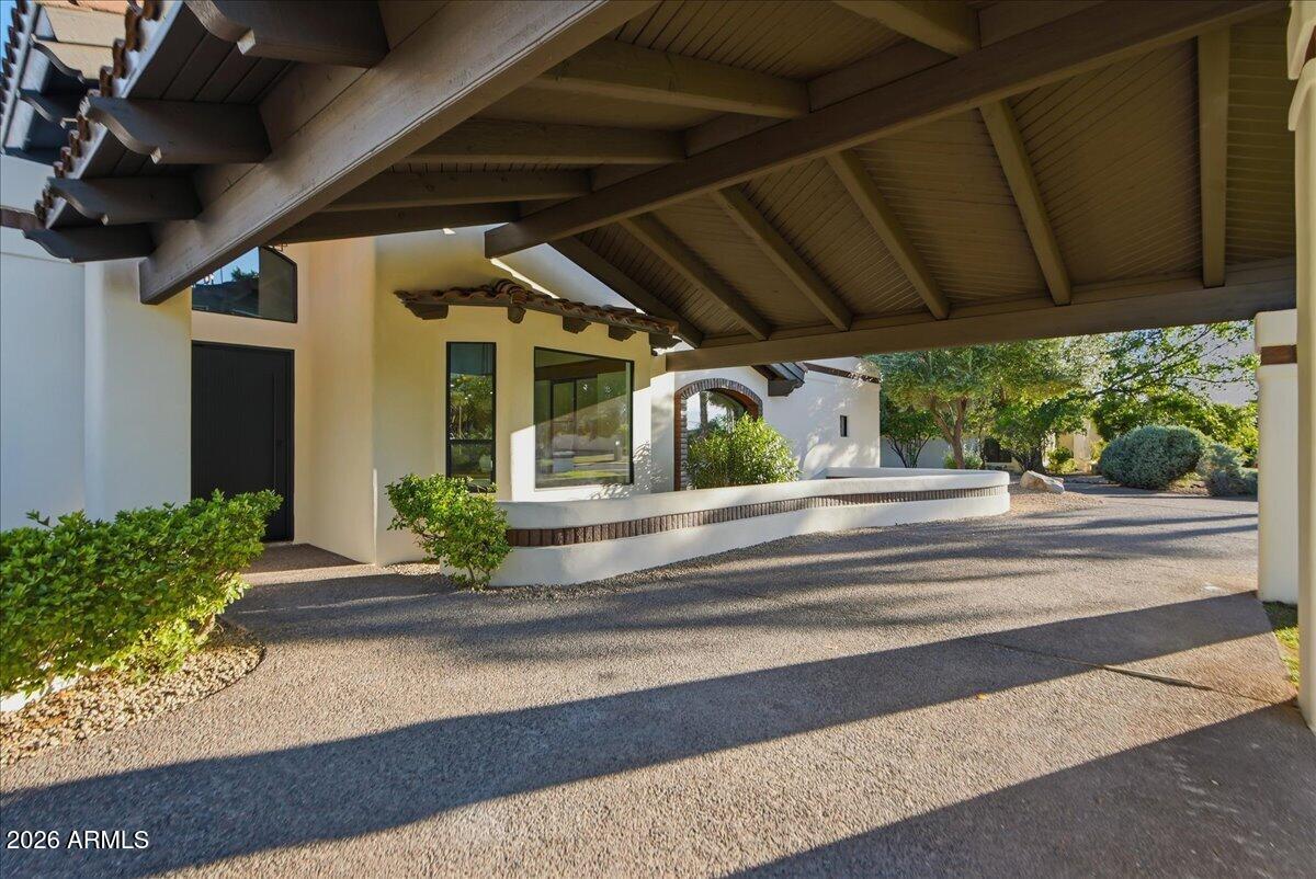 10731 E Fanfol Lane