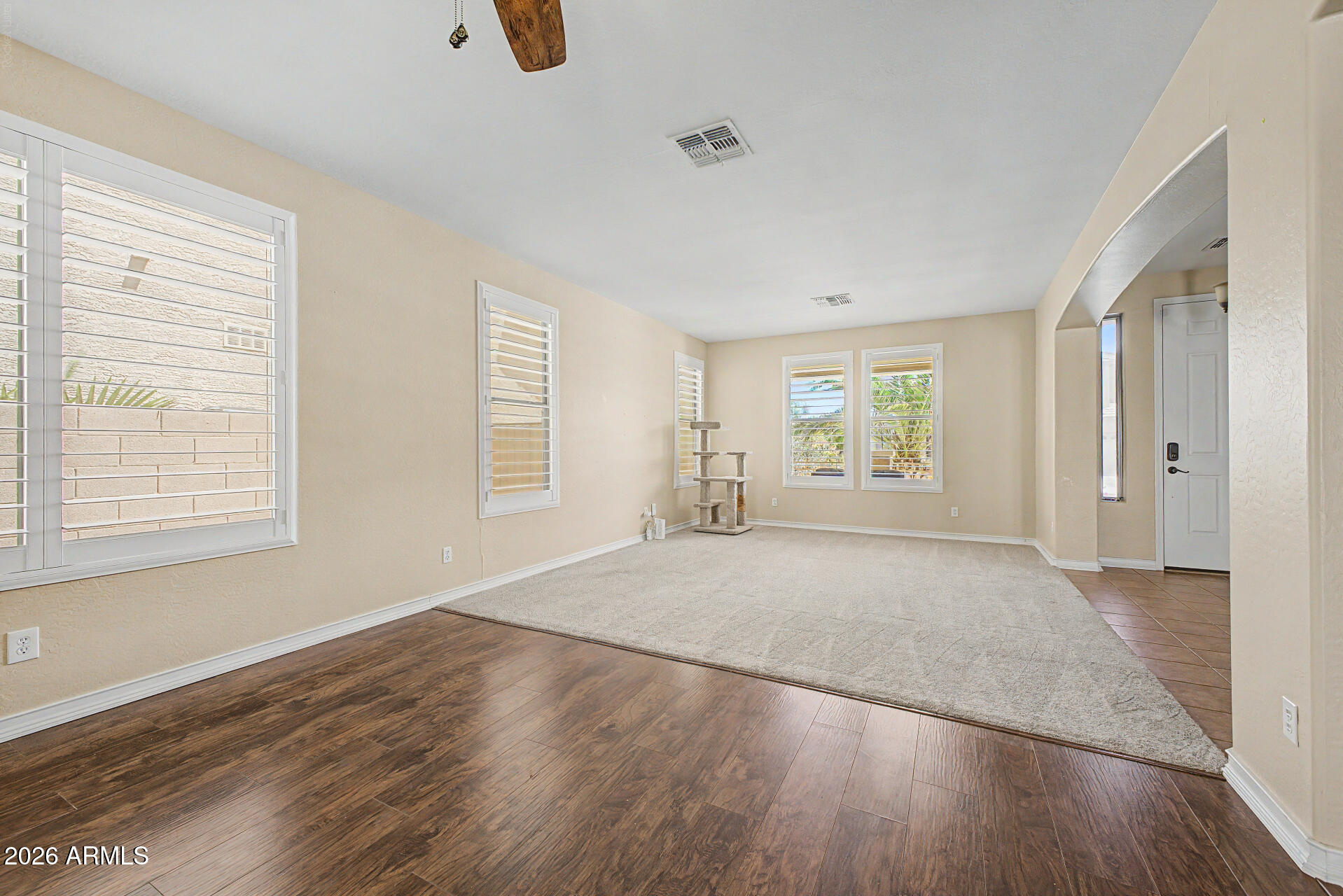 17940 W DESERT Lane