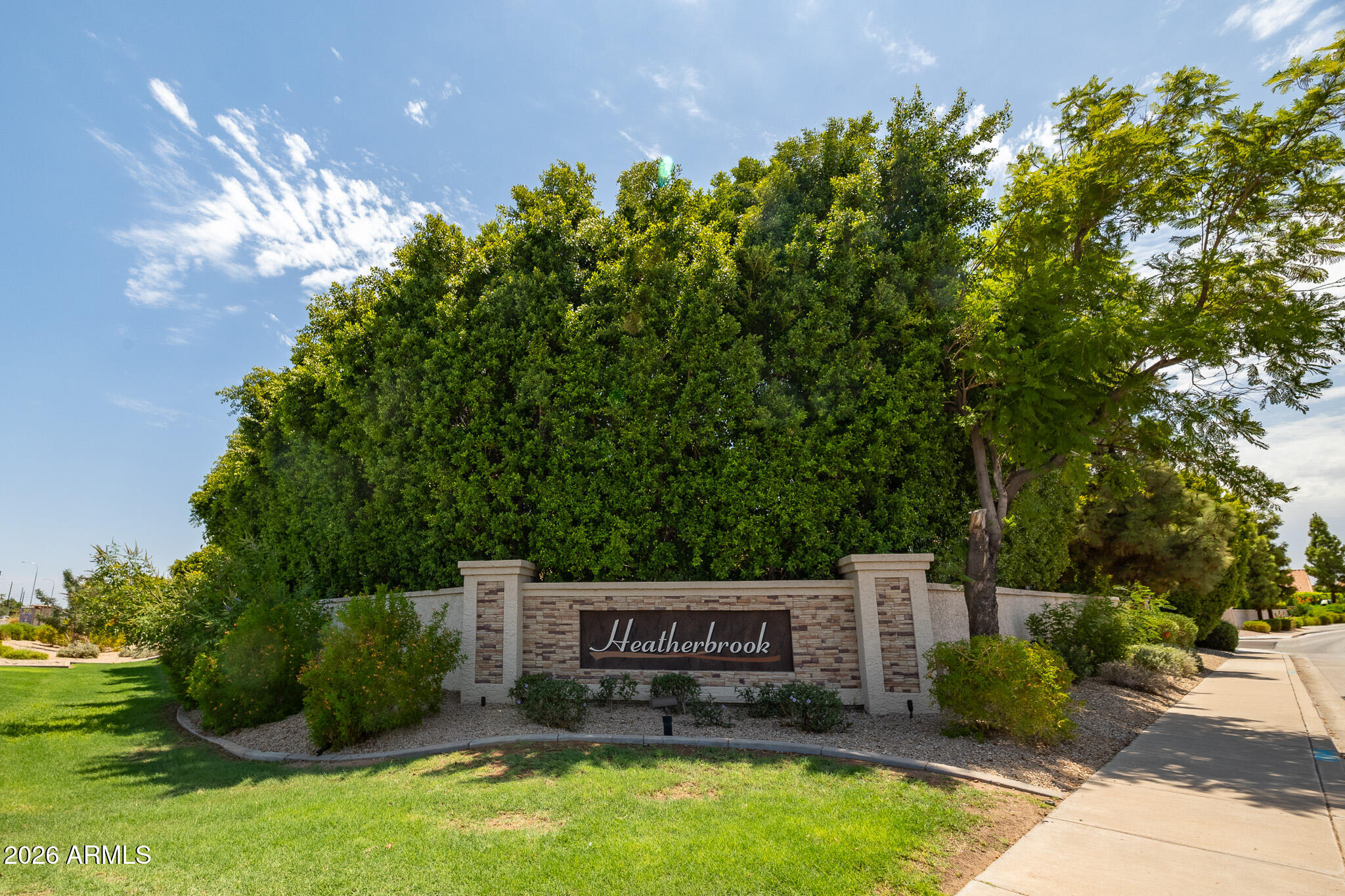 2419 W SHAWNEE Drive