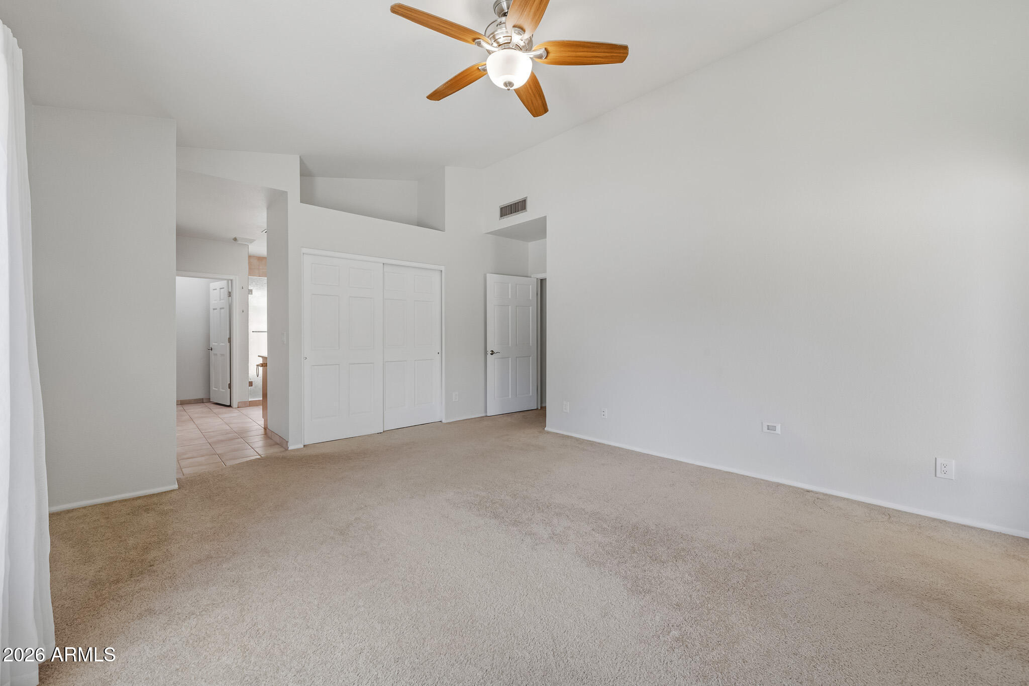 2419 W SHAWNEE Drive