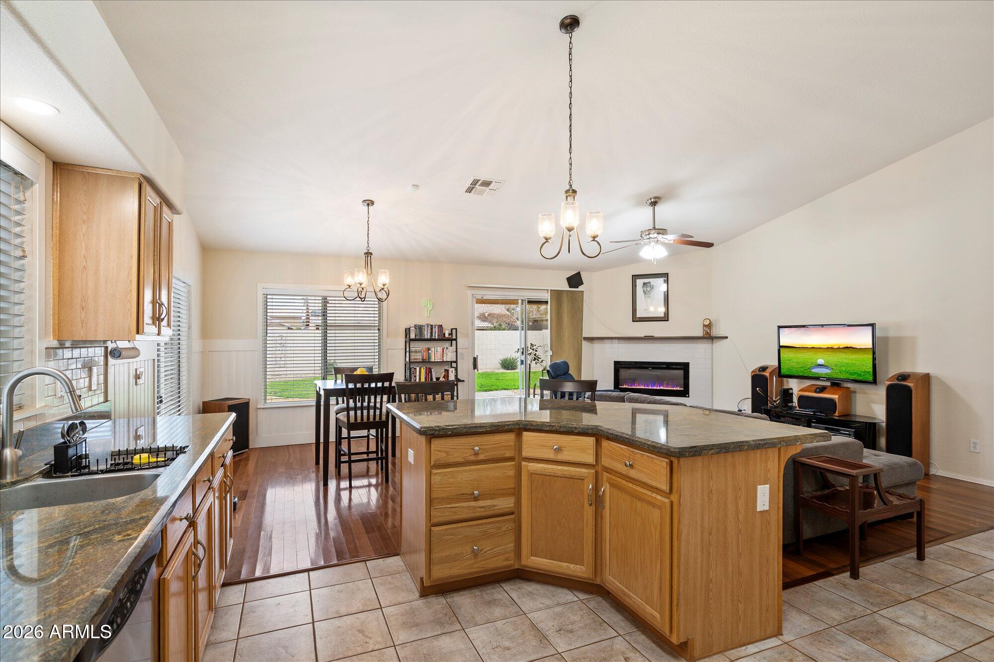 243 W BAYLOR Lane