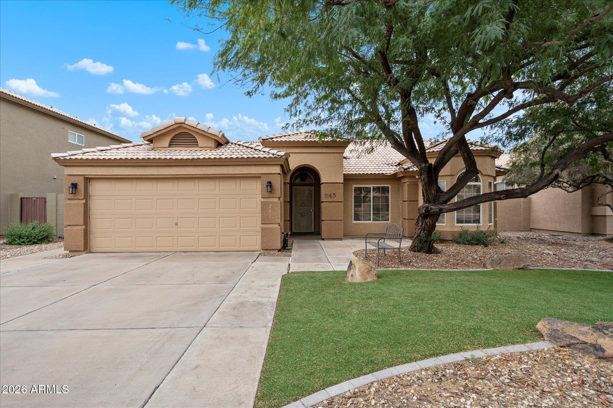 243 W BAYLOR Lane