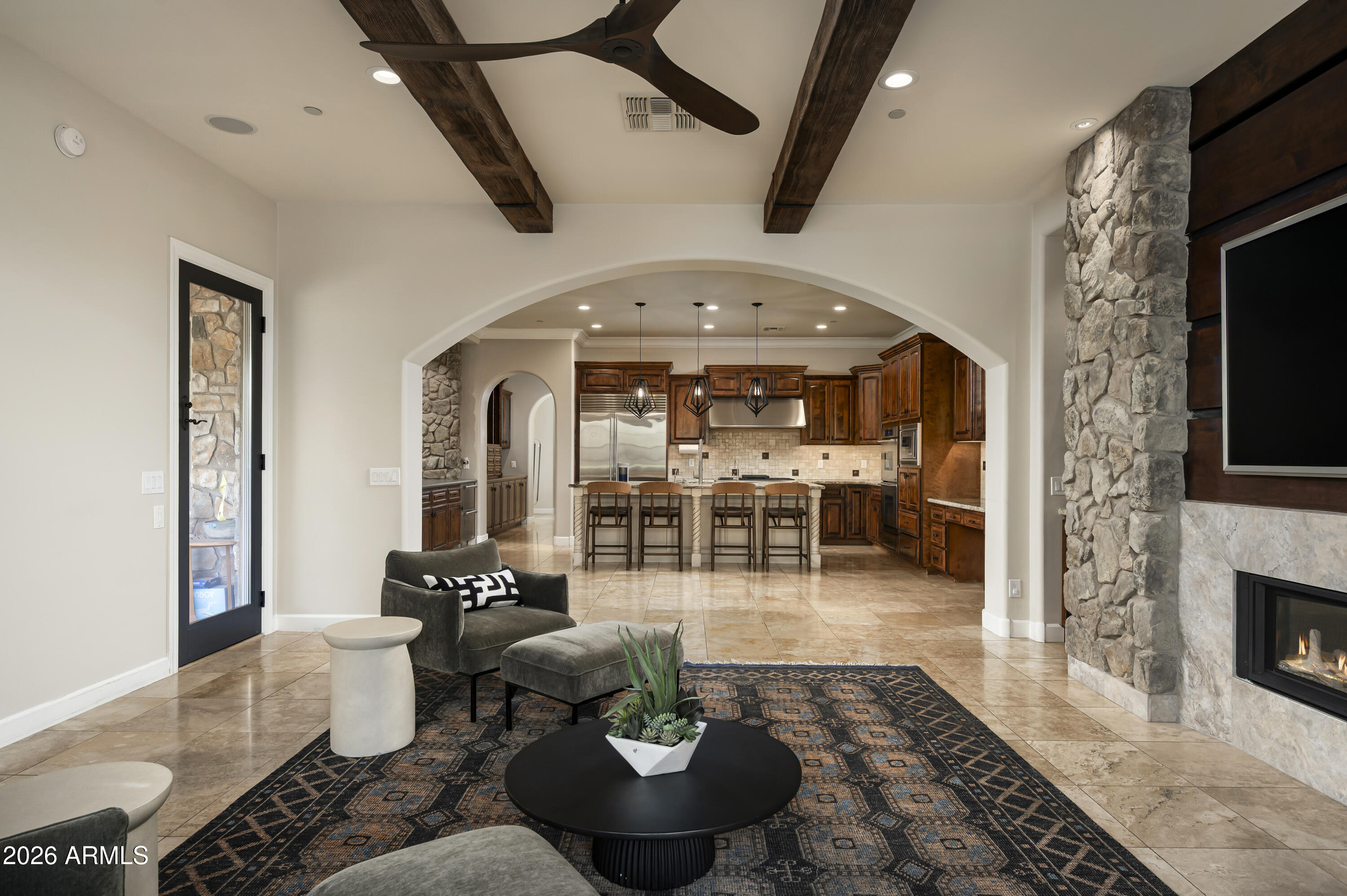 9413 E DESERT VILLAGE Drive