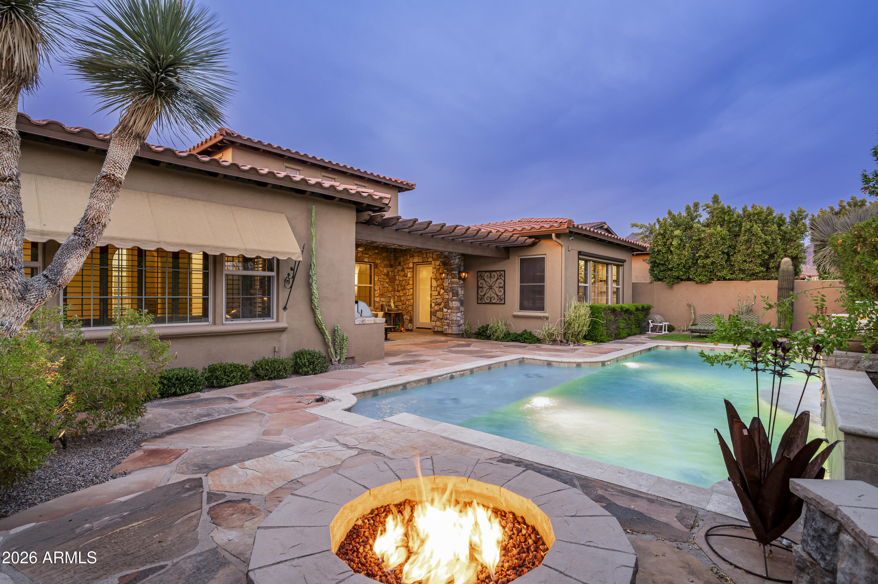 9413 E DESERT VILLAGE Drive