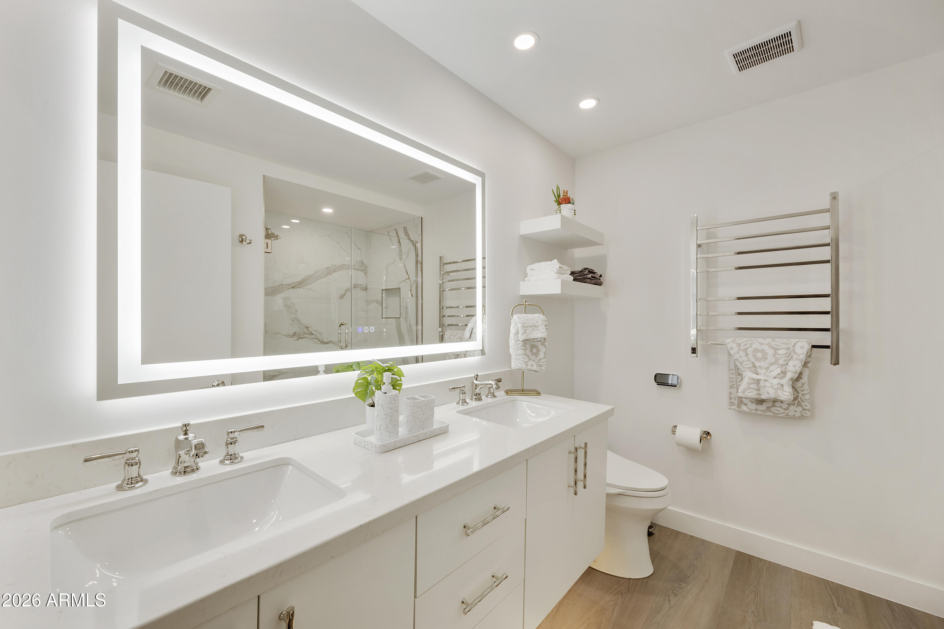 7161 E RANCHO VISTA Drive 3002