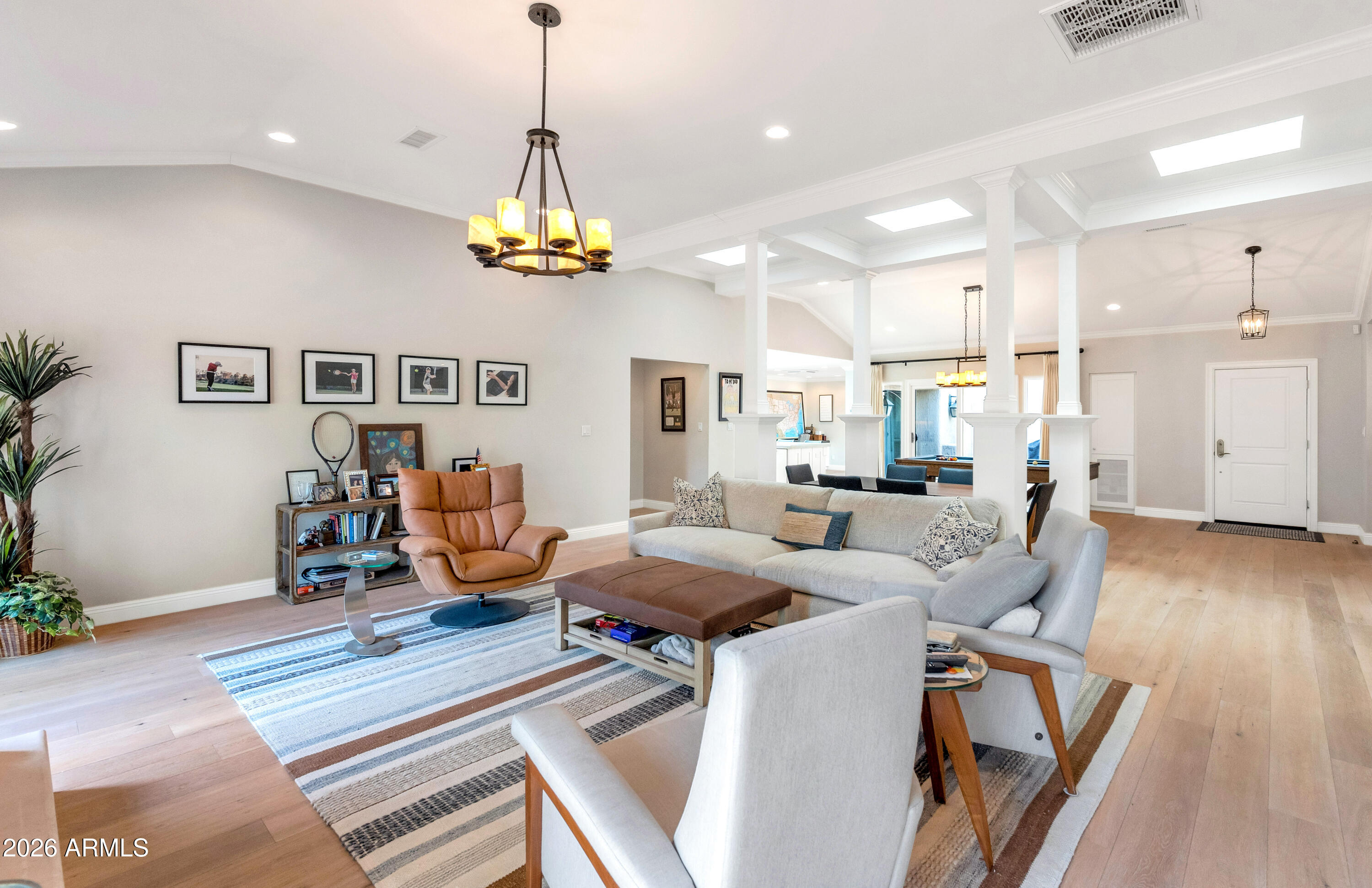 2626 E ARIZONA BILTMORE Circle 17