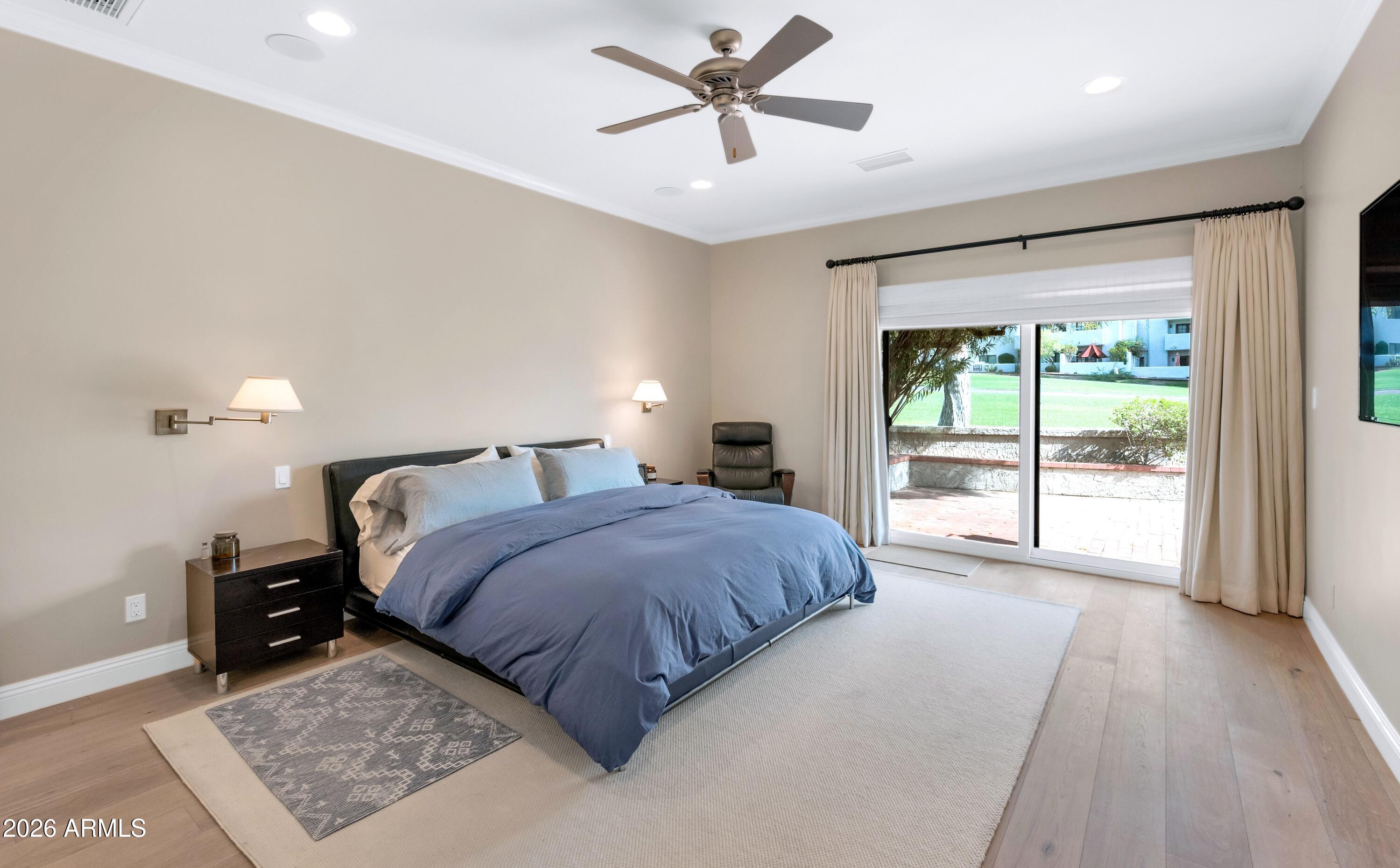 2626 E ARIZONA BILTMORE Circle 17