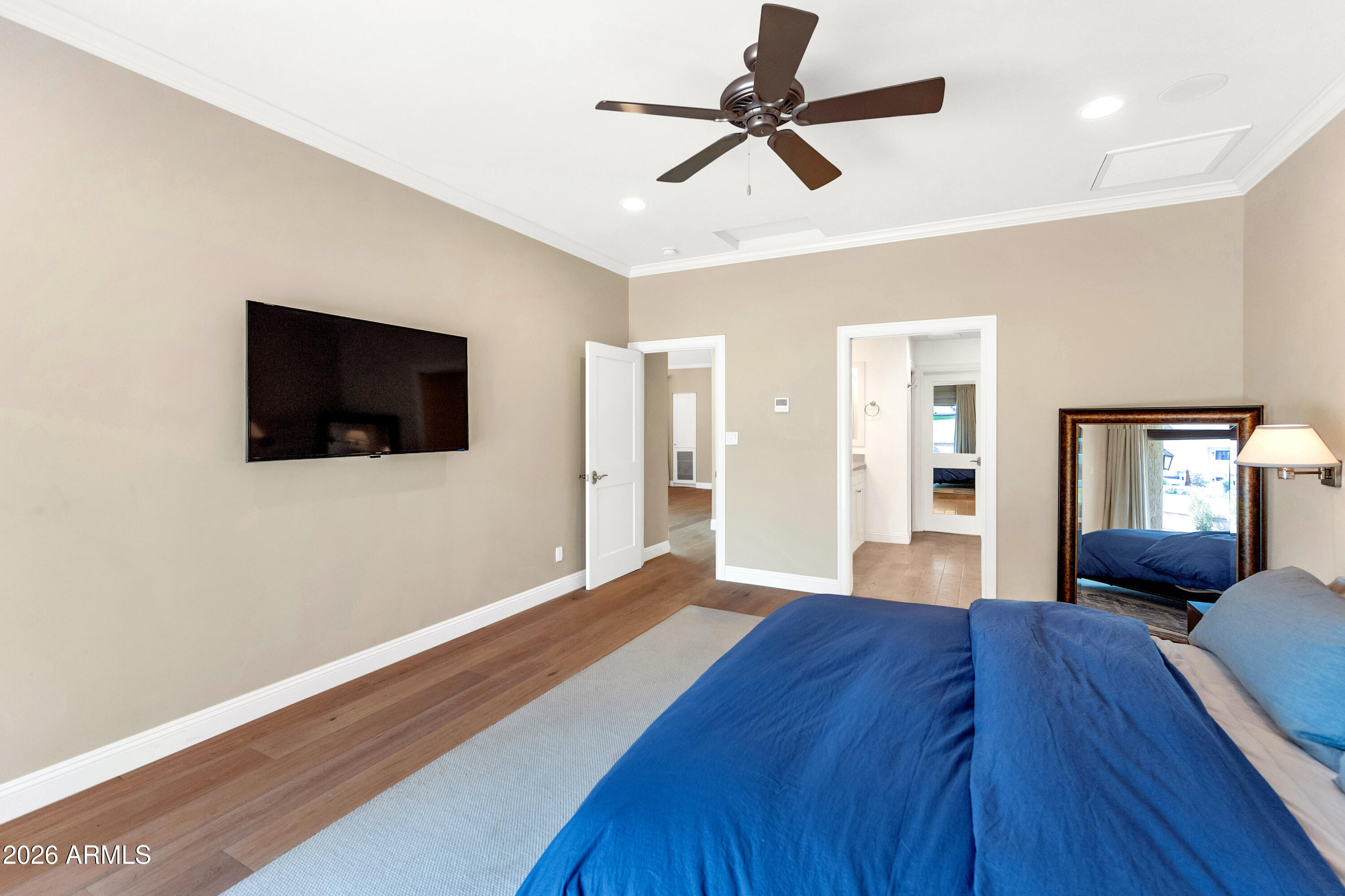 2626 E ARIZONA BILTMORE Circle 17