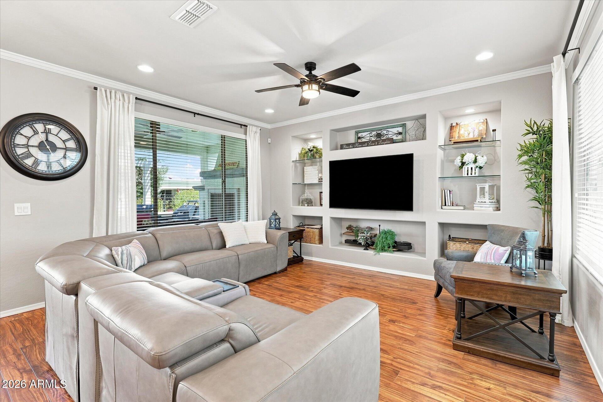 26652 W ZACHARY Drive