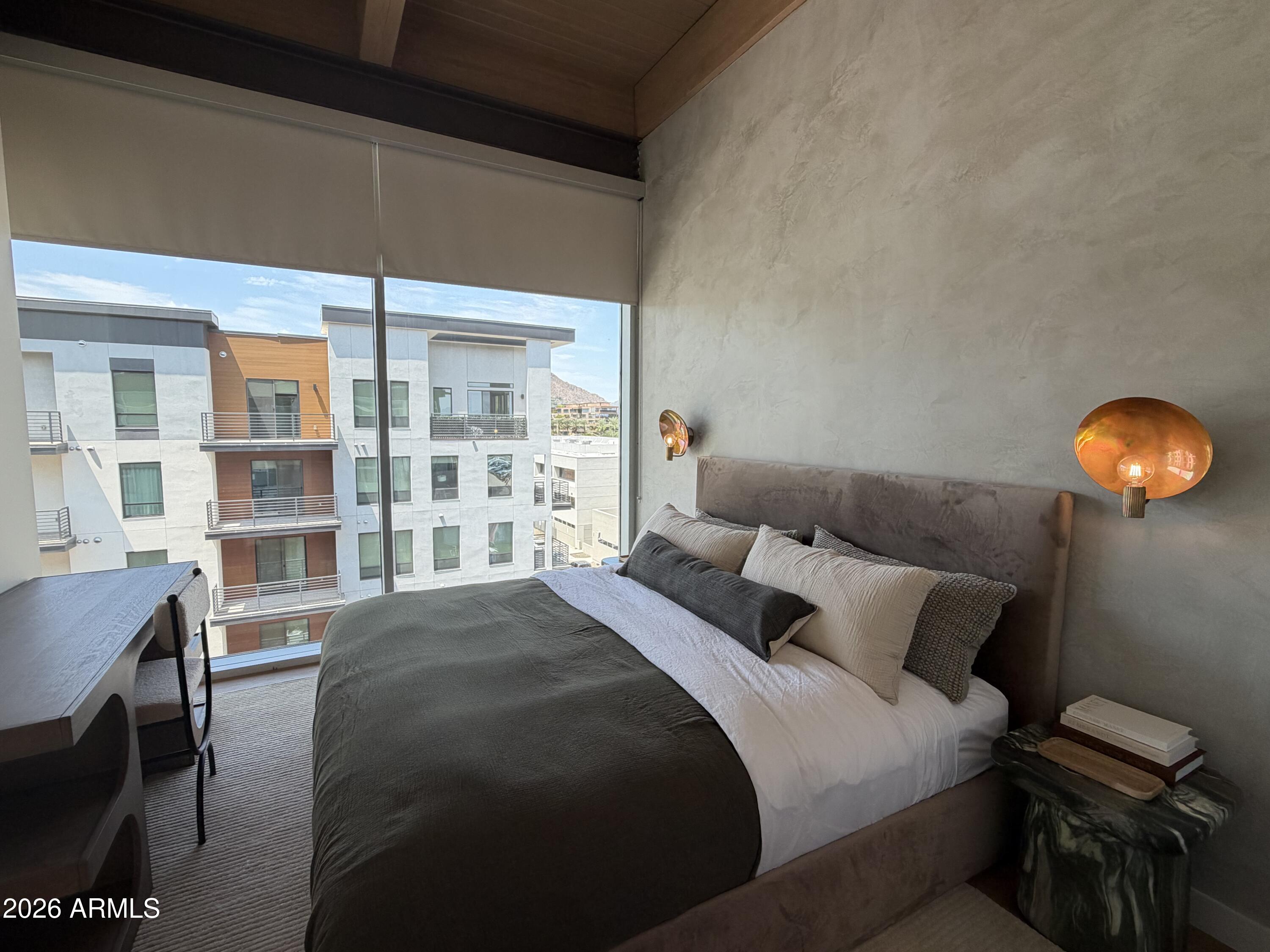 4747 N SCOTTSDALE Road Unit: 4007