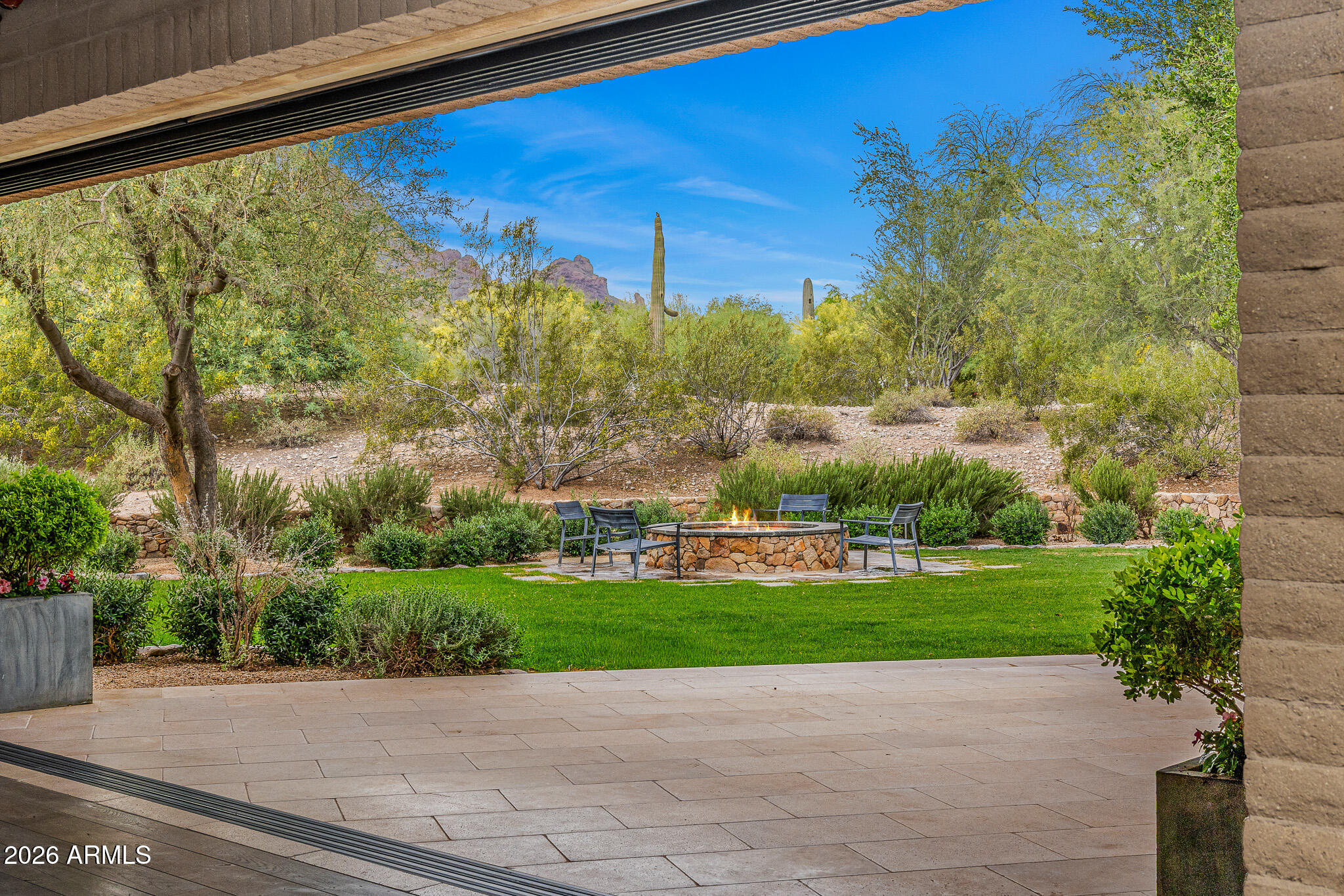 5721 N CASA BLANCA Drive