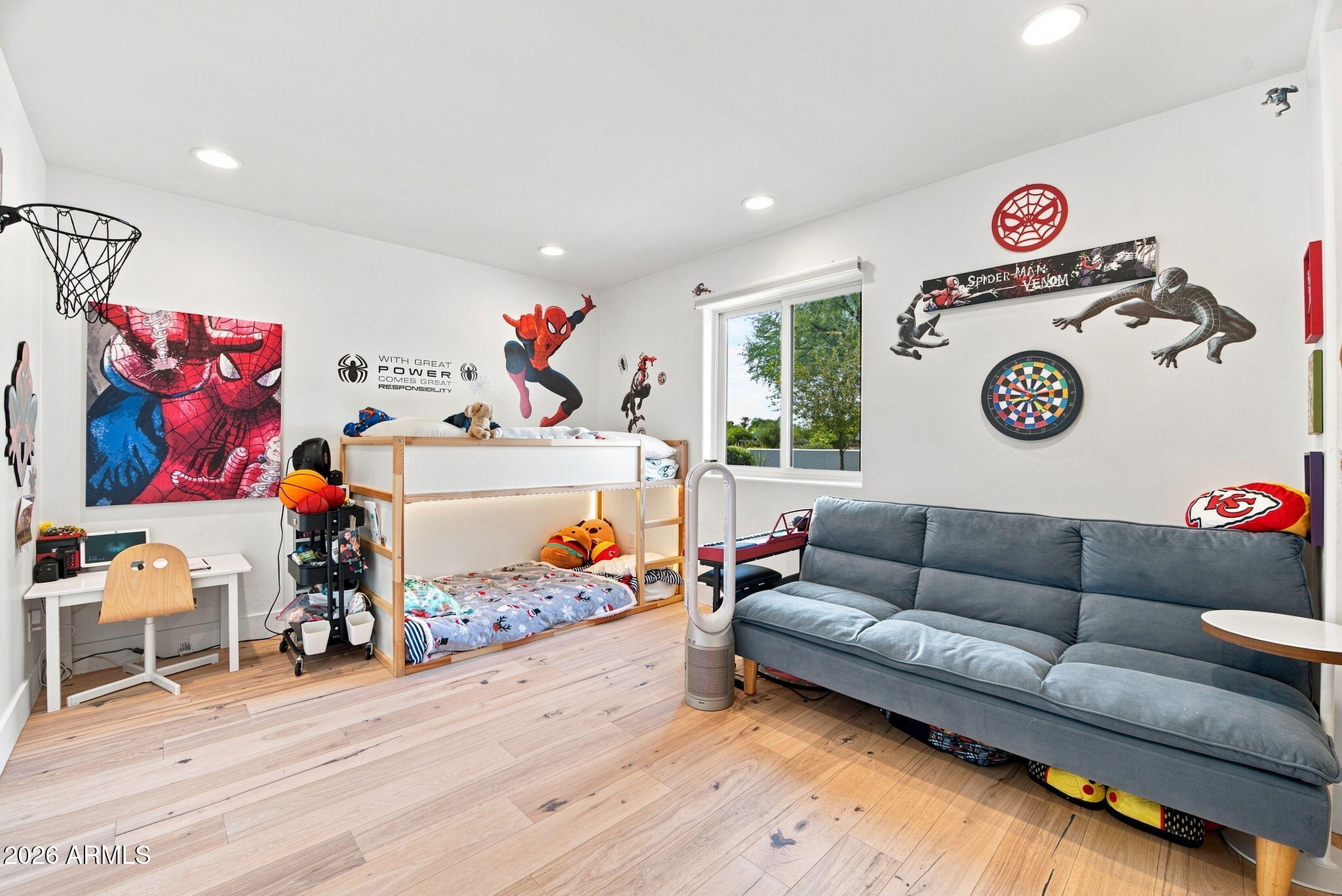 9827 N 65TH Place