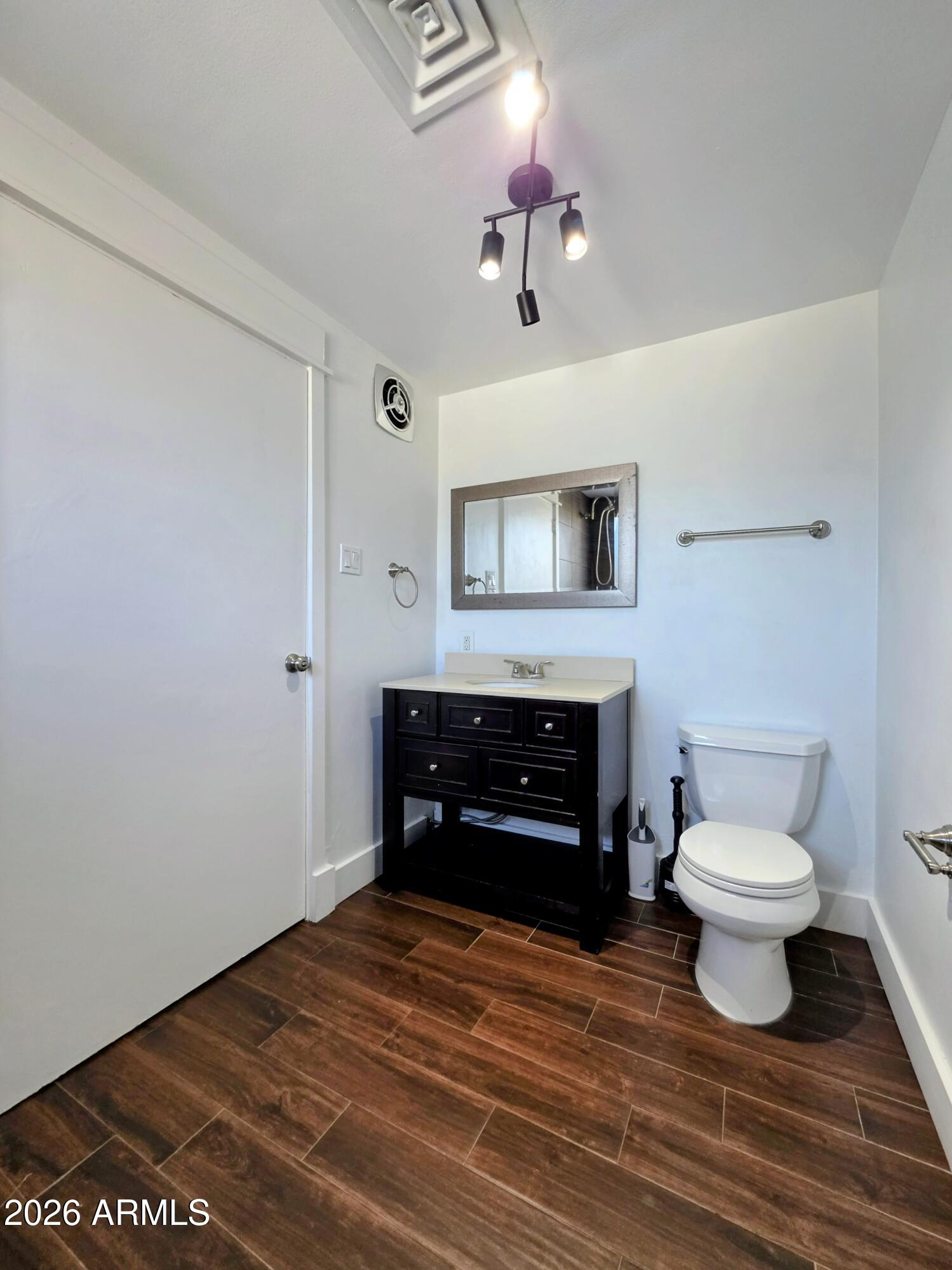 6125 E Indian School Road Apt 171