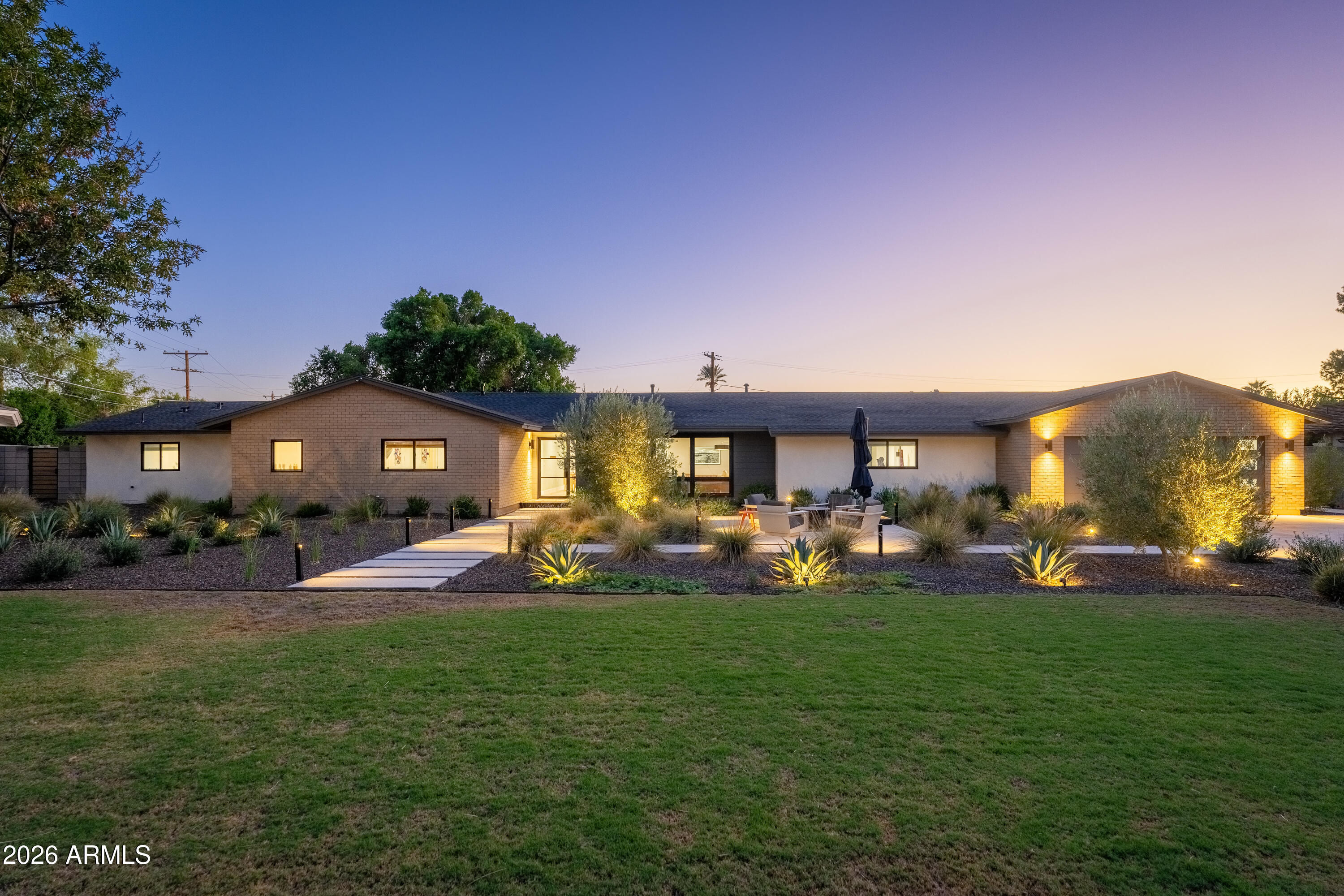 4643 E CALLE DEL MEDIO