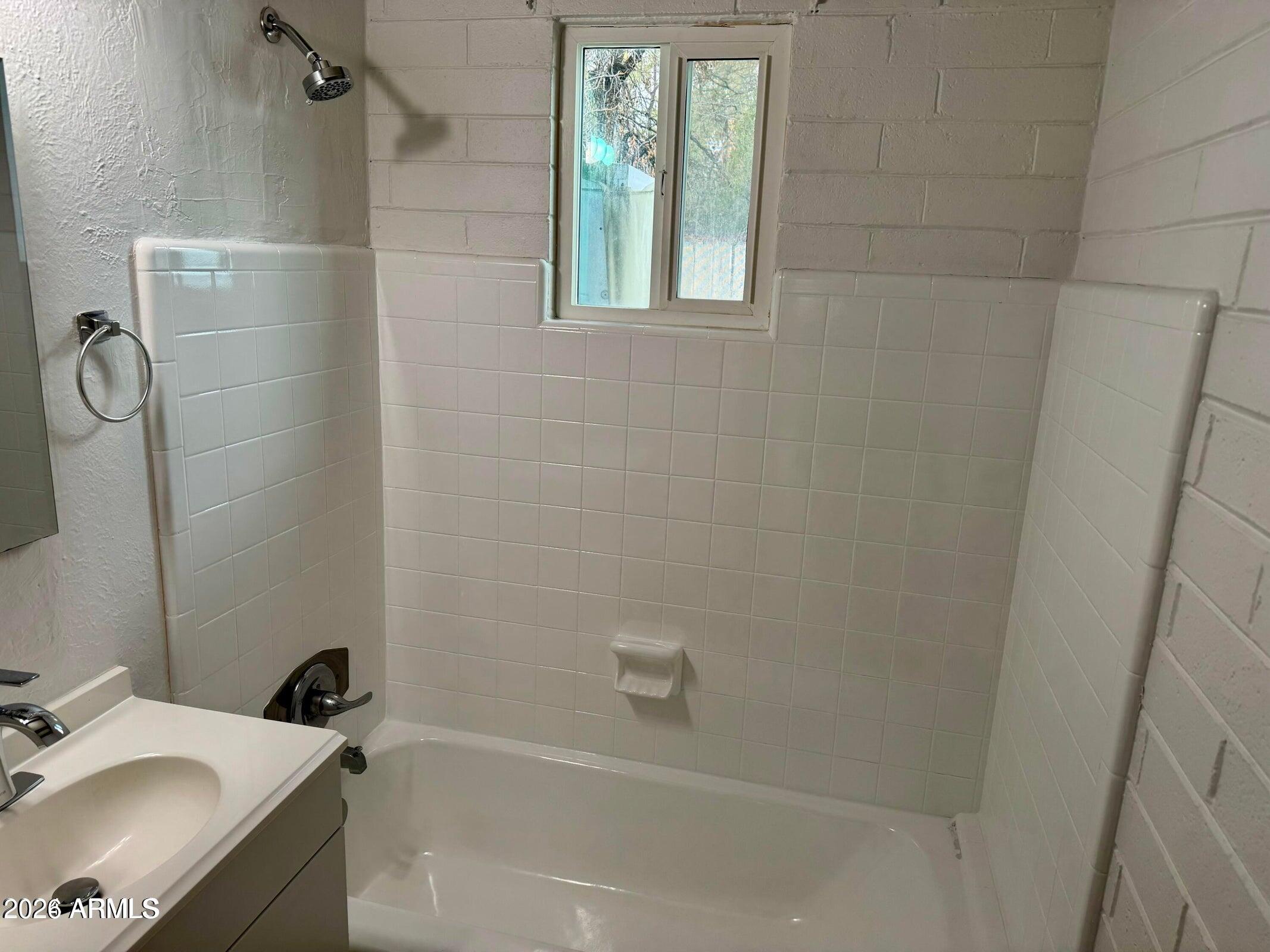 514 W 13th Street