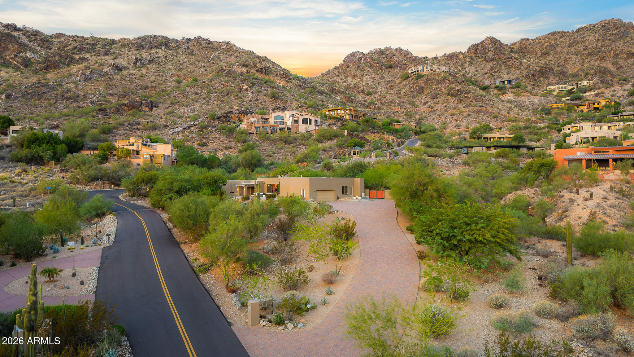 5849 E HUMMINGBIRD Lane