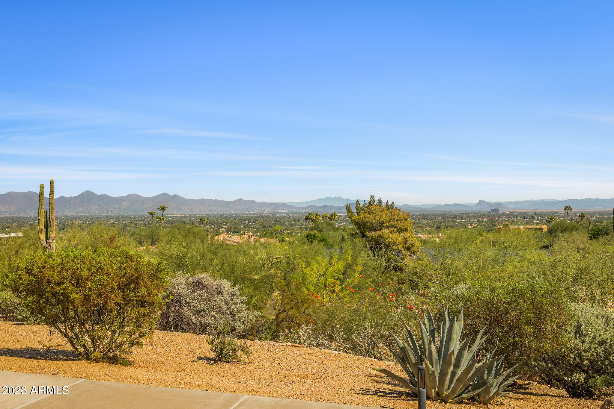 5849 E HUMMINGBIRD Lane