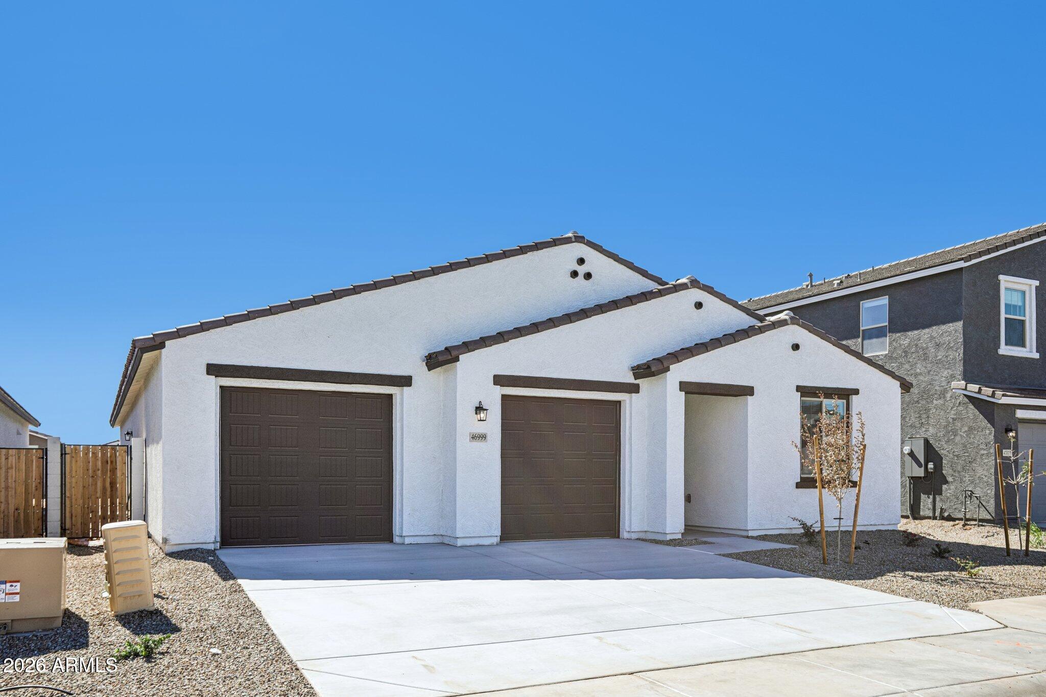 46999 W BRINDER Lane