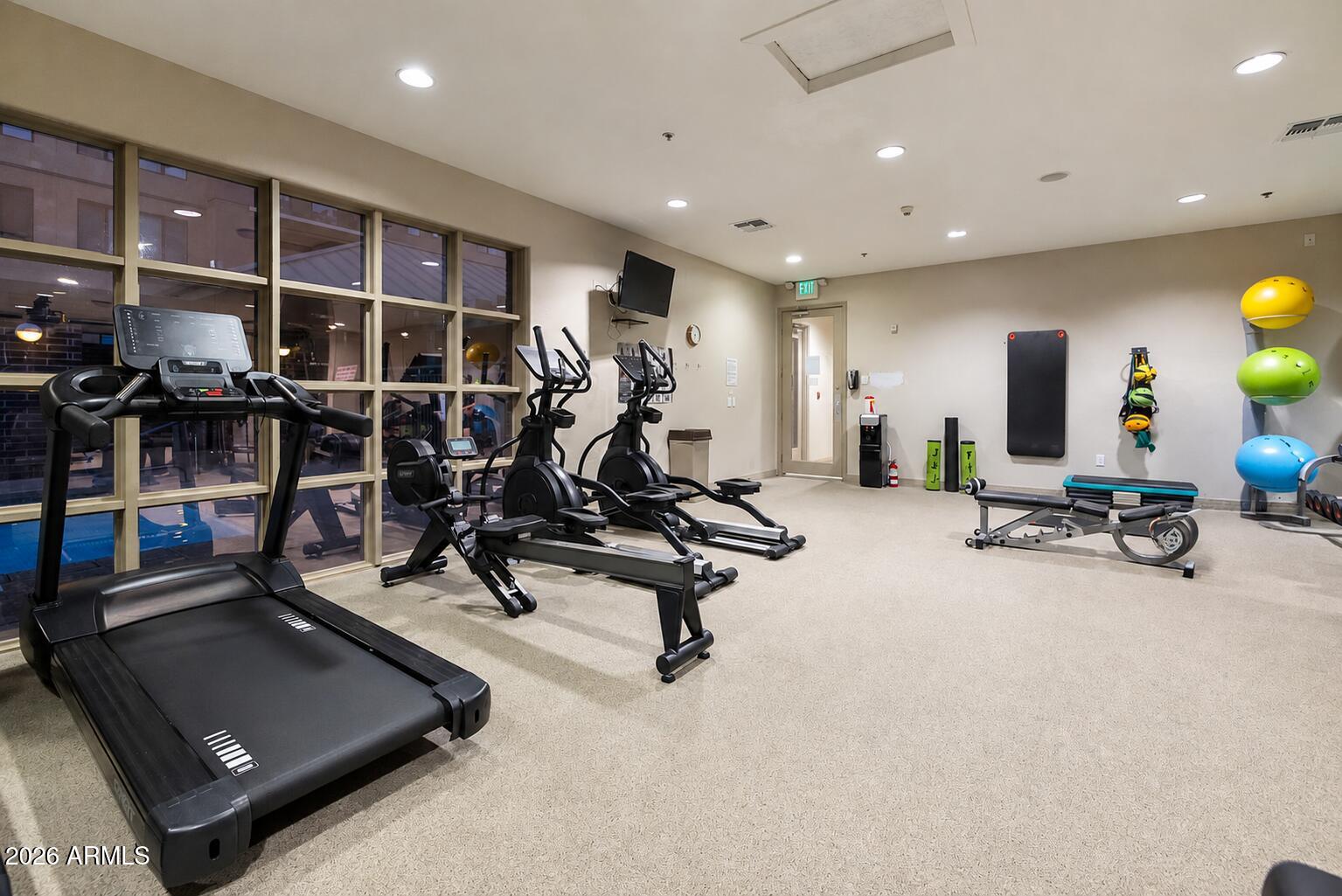 17 W VERNON Avenue 316