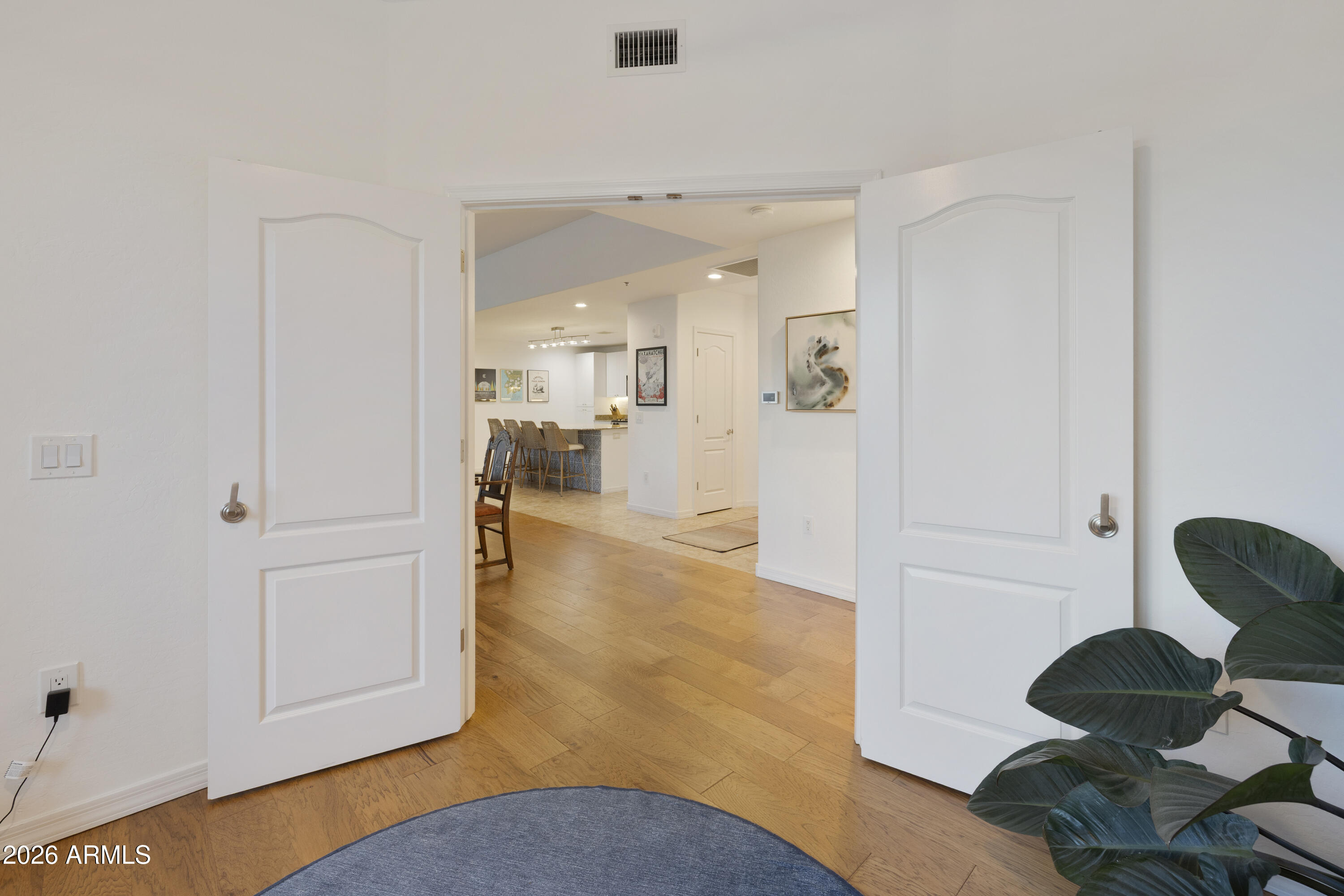 17 W VERNON Avenue 316