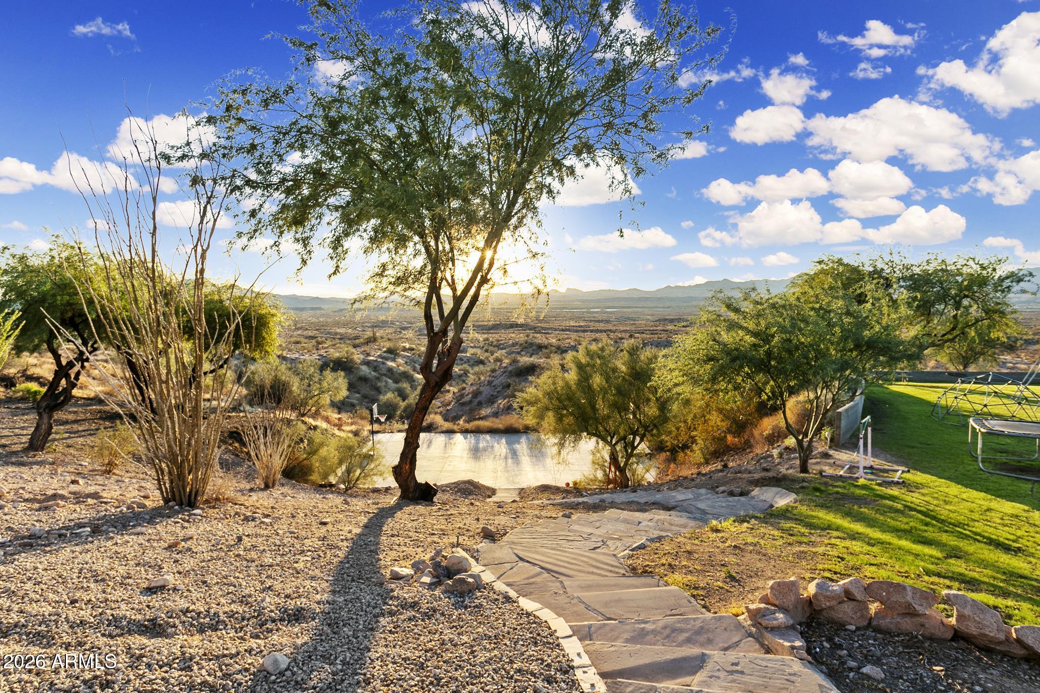 21615 E THIRSTY EARTH Trail