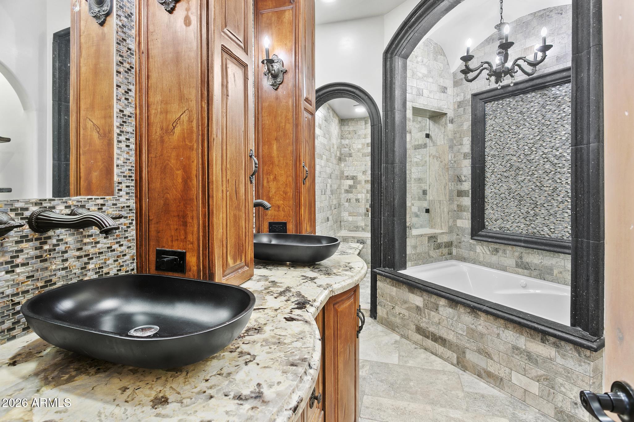 21615 E THIRSTY EARTH Trail