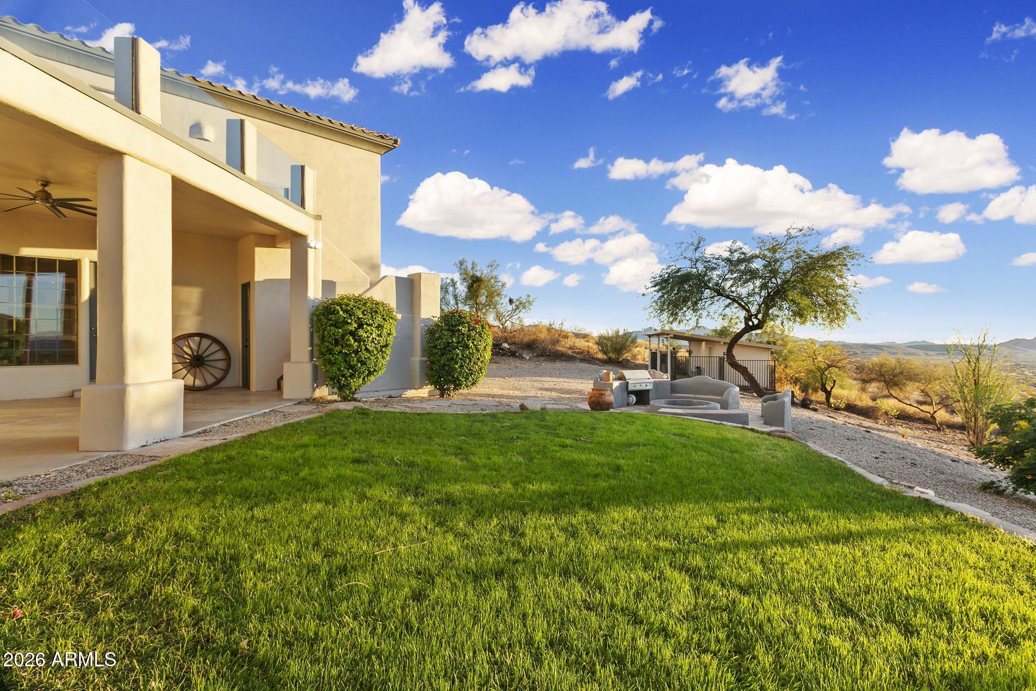 21615 E THIRSTY EARTH Trail