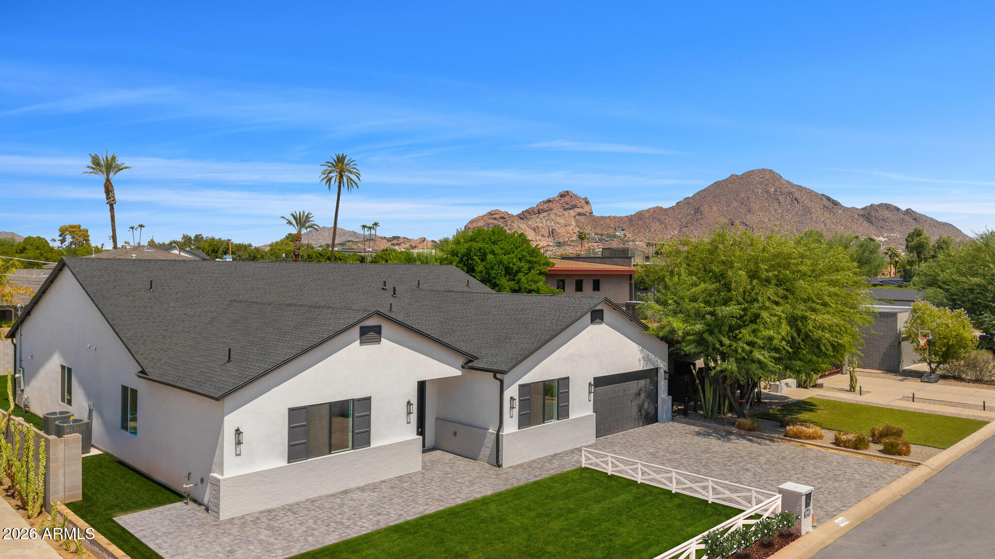 4048 E Minnezona Avenue Phoenix AZ