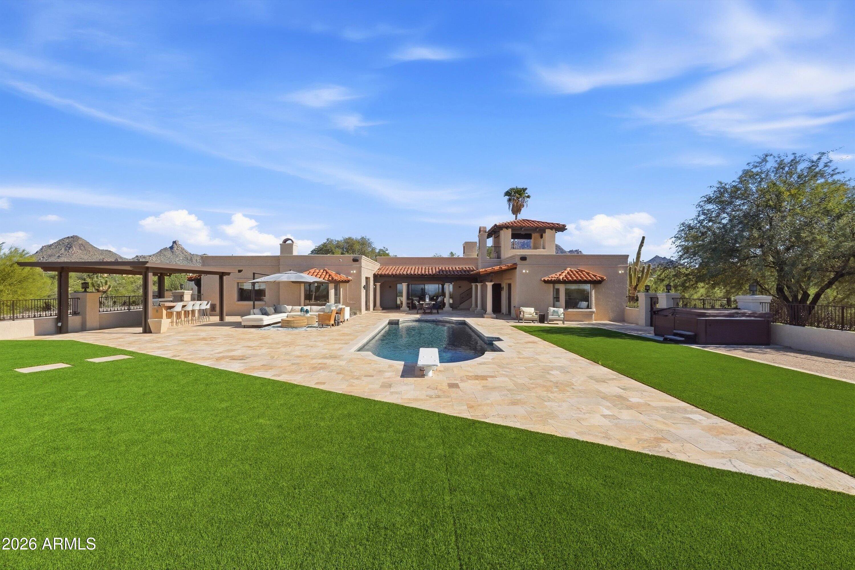 9735 E VEREDA SOLANA Drive