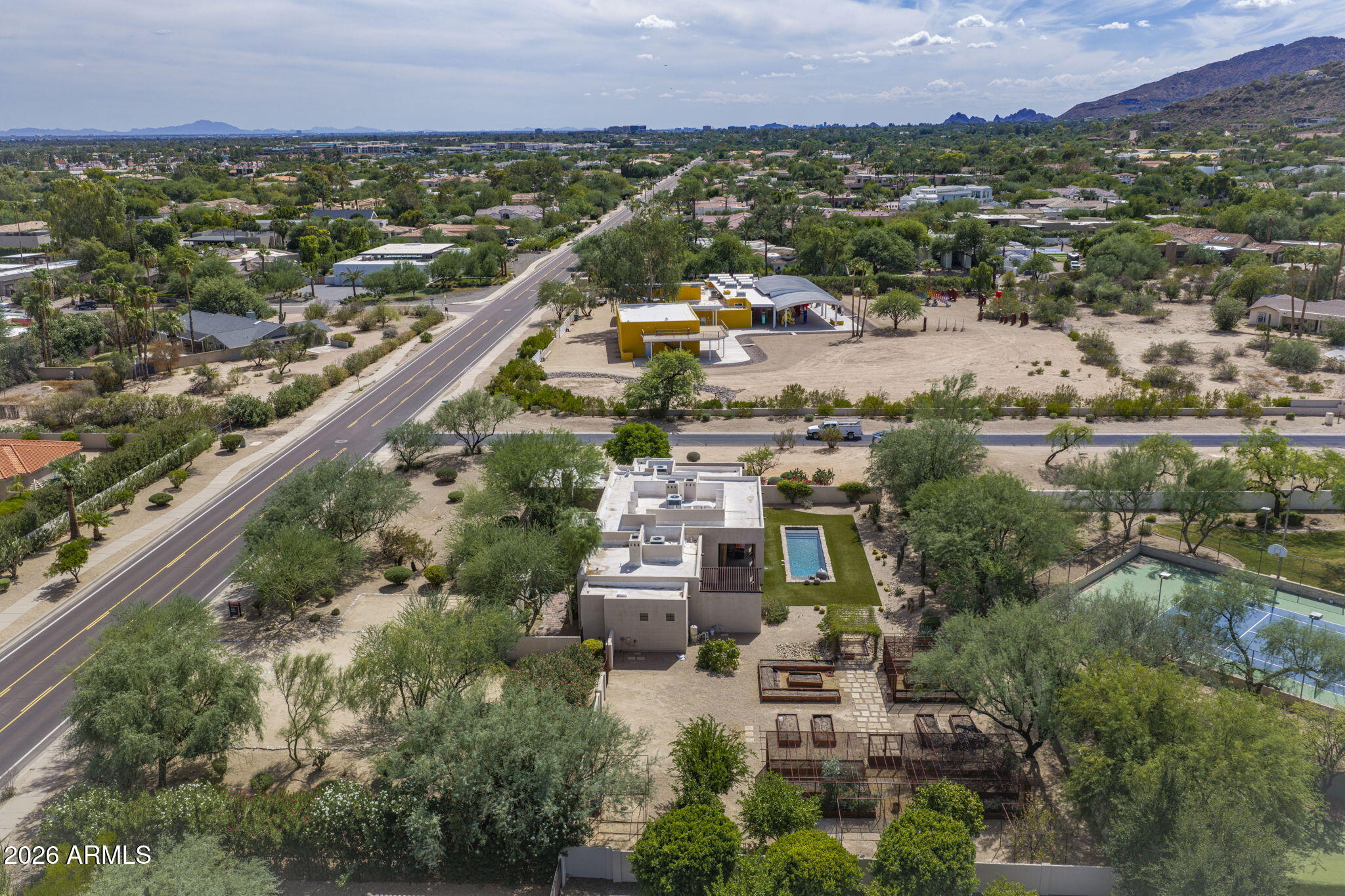 7702 N MOCKINGBIRD Lane 3