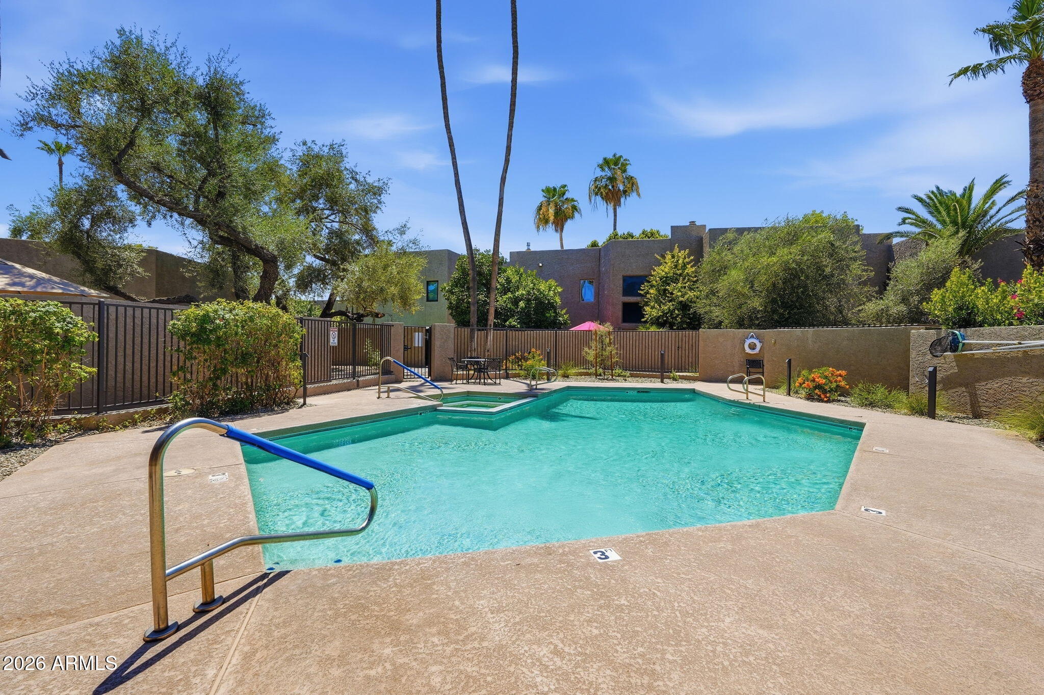 7209 E MCDONALD Drive 41