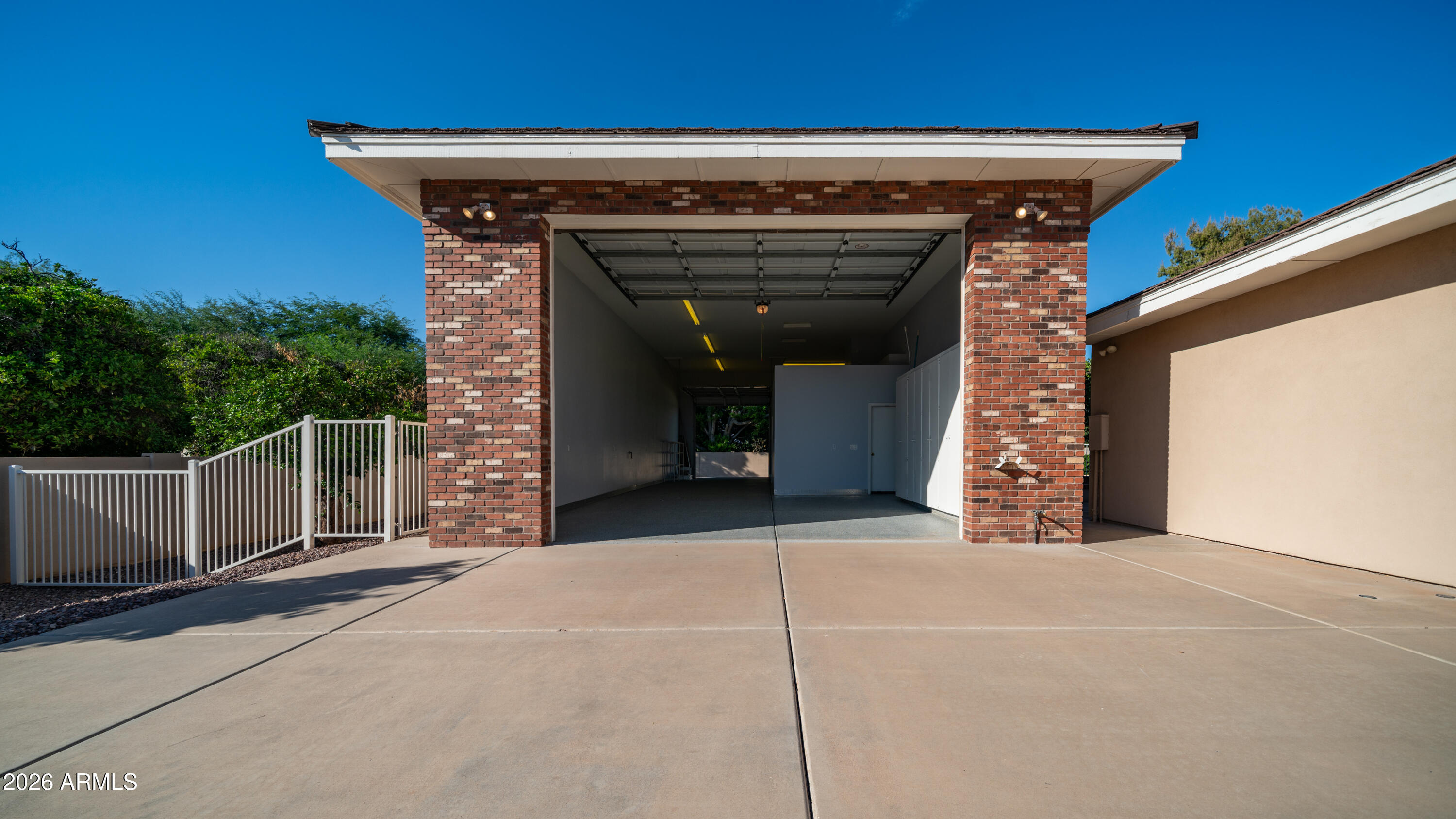 4222 E BROWN Road 23