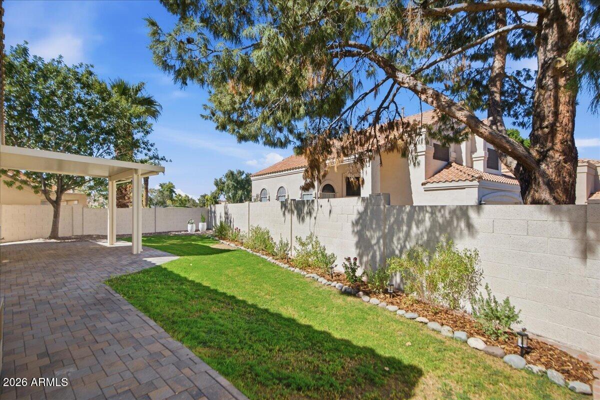 2166 W PENINSULA Circle