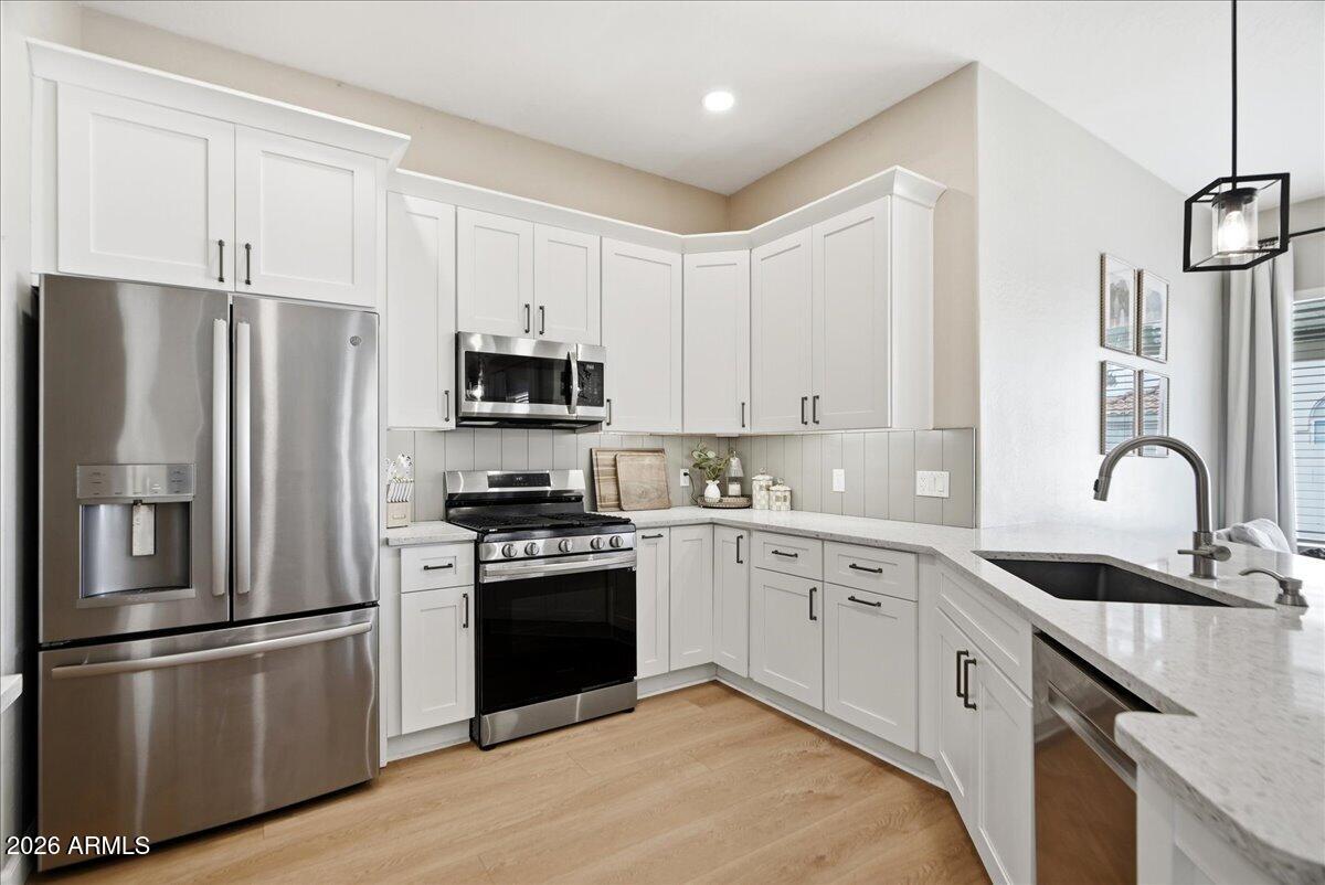 2166 W PENINSULA Circle