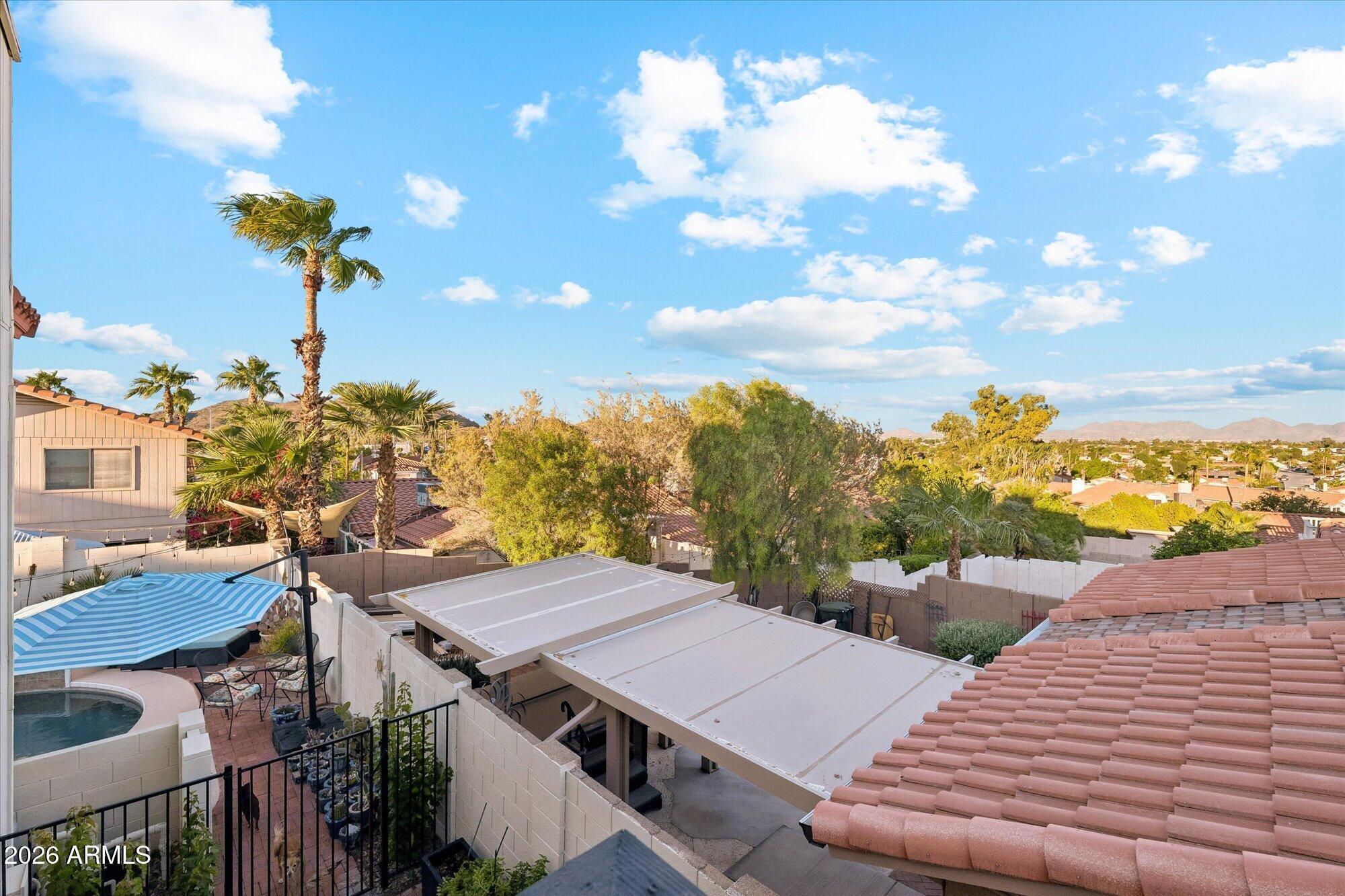 1612 E VILLA MARIA Drive