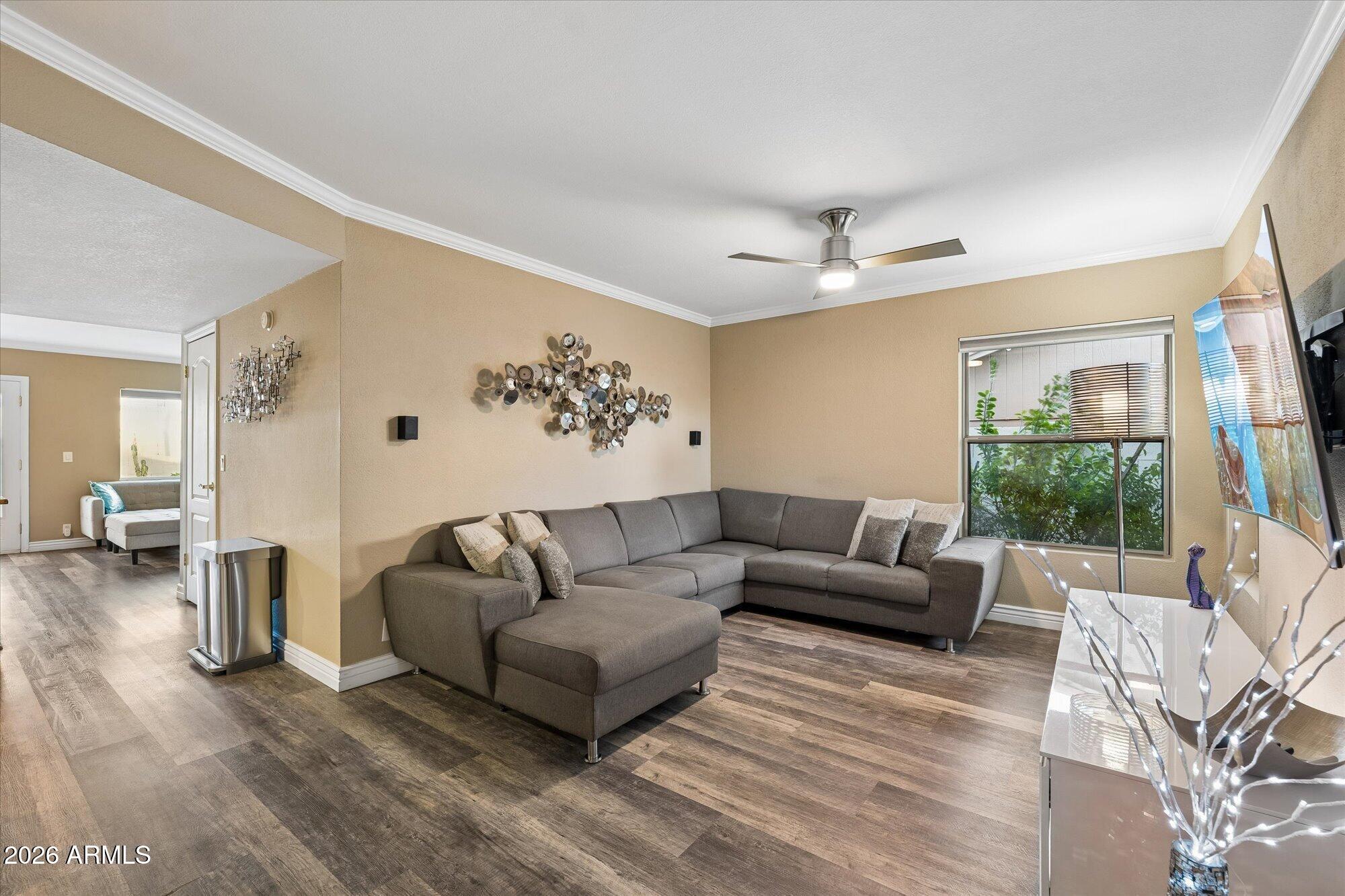 1612 E VILLA MARIA Drive
