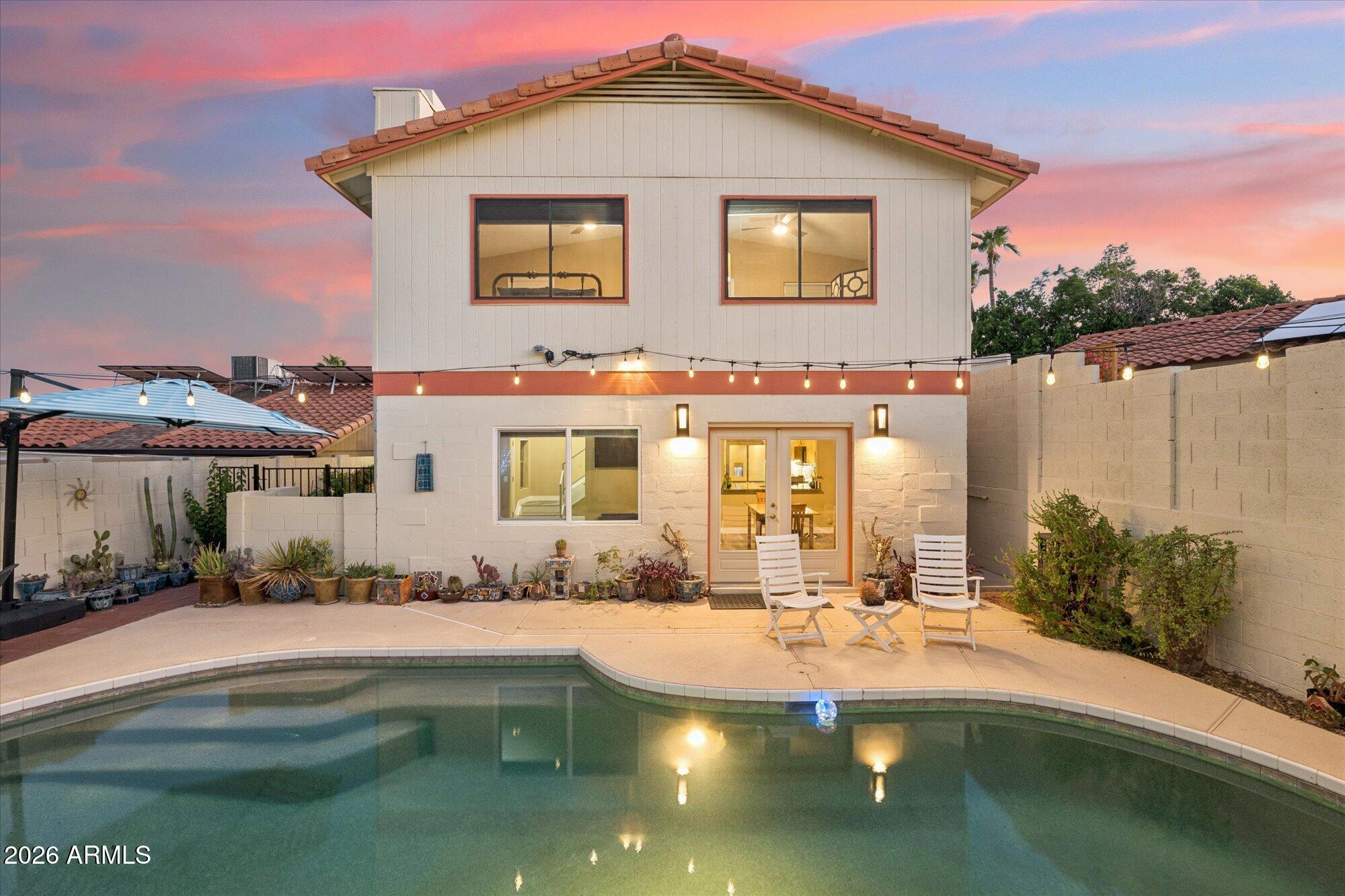 1612 E VILLA MARIA Drive