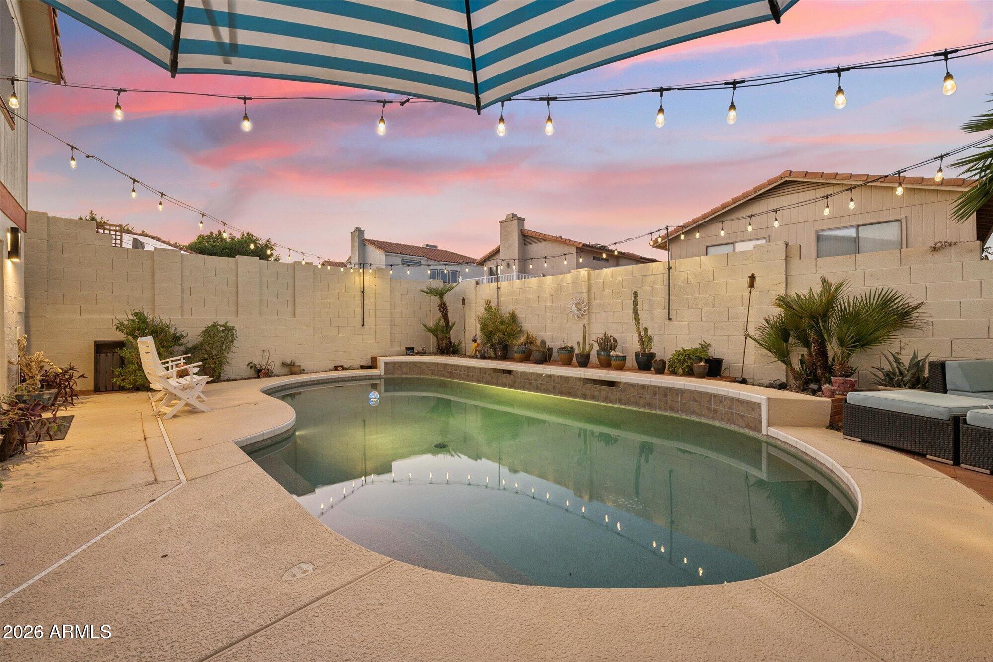 1612 E VILLA MARIA Drive