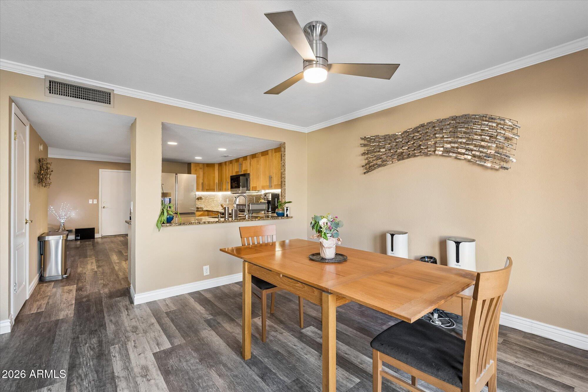 1612 E VILLA MARIA Drive
