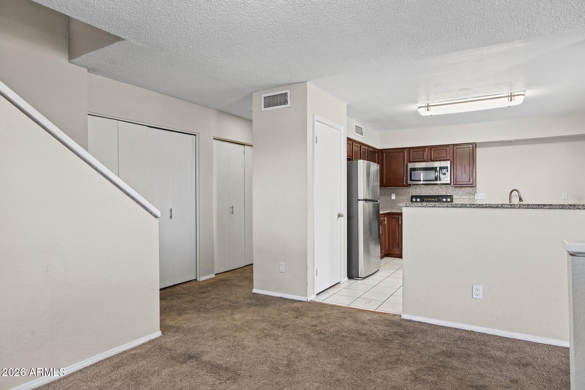 16645 N 32ND Place 105