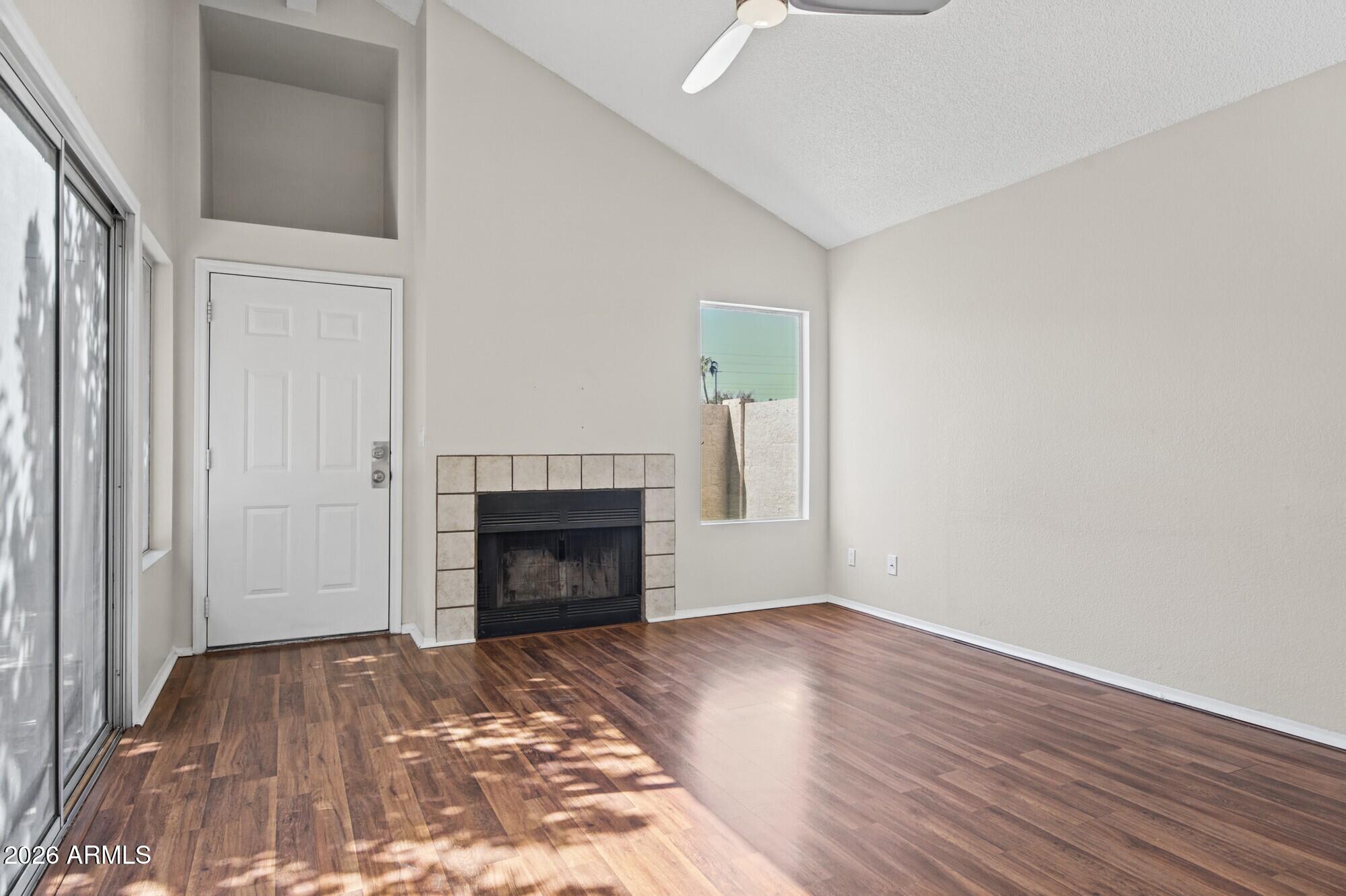 16645 N 32ND Place 105