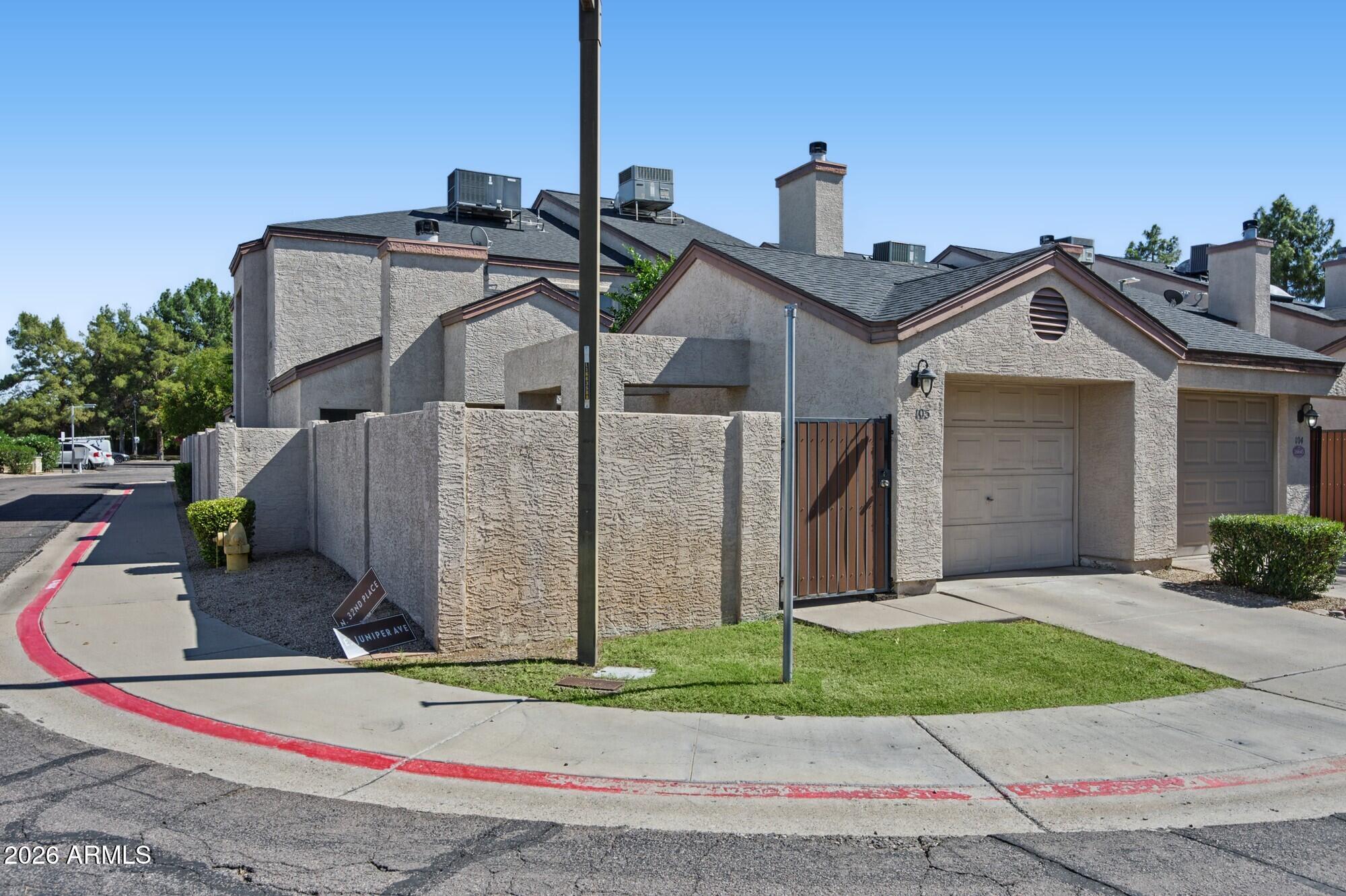 16645 N 32ND Place 105