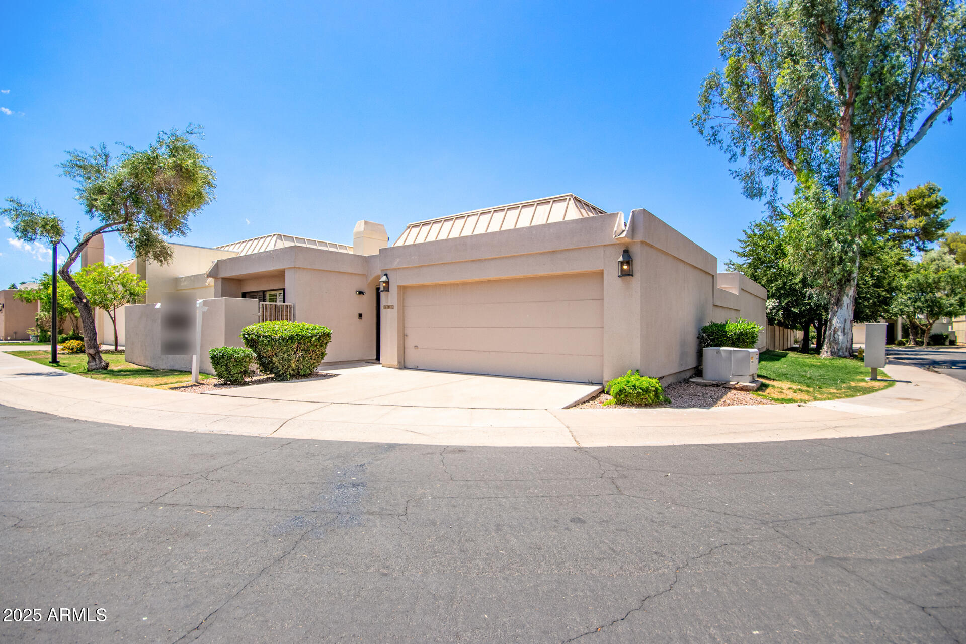 5443 N 25th Street