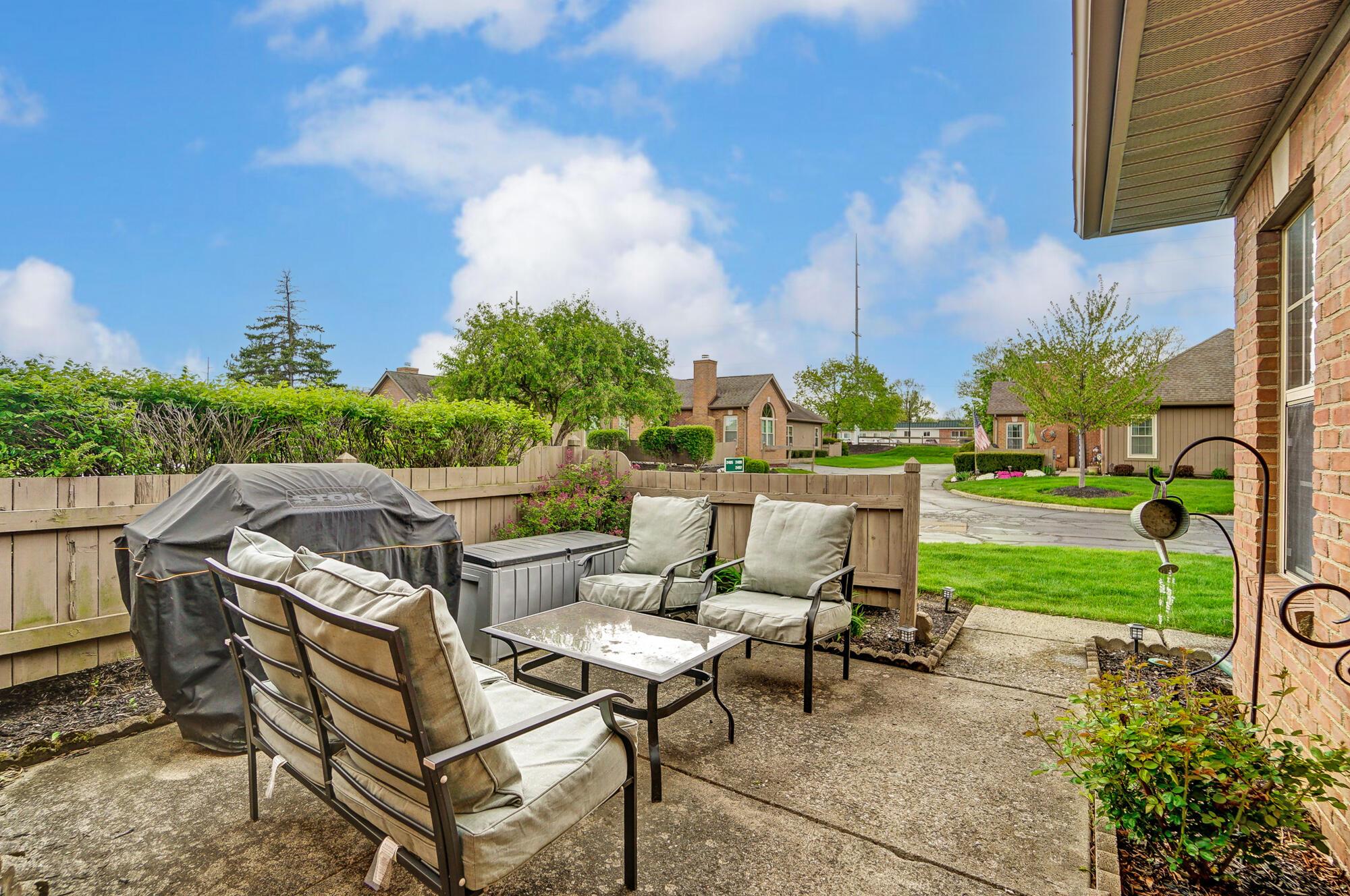 2466 Hooverside Lane