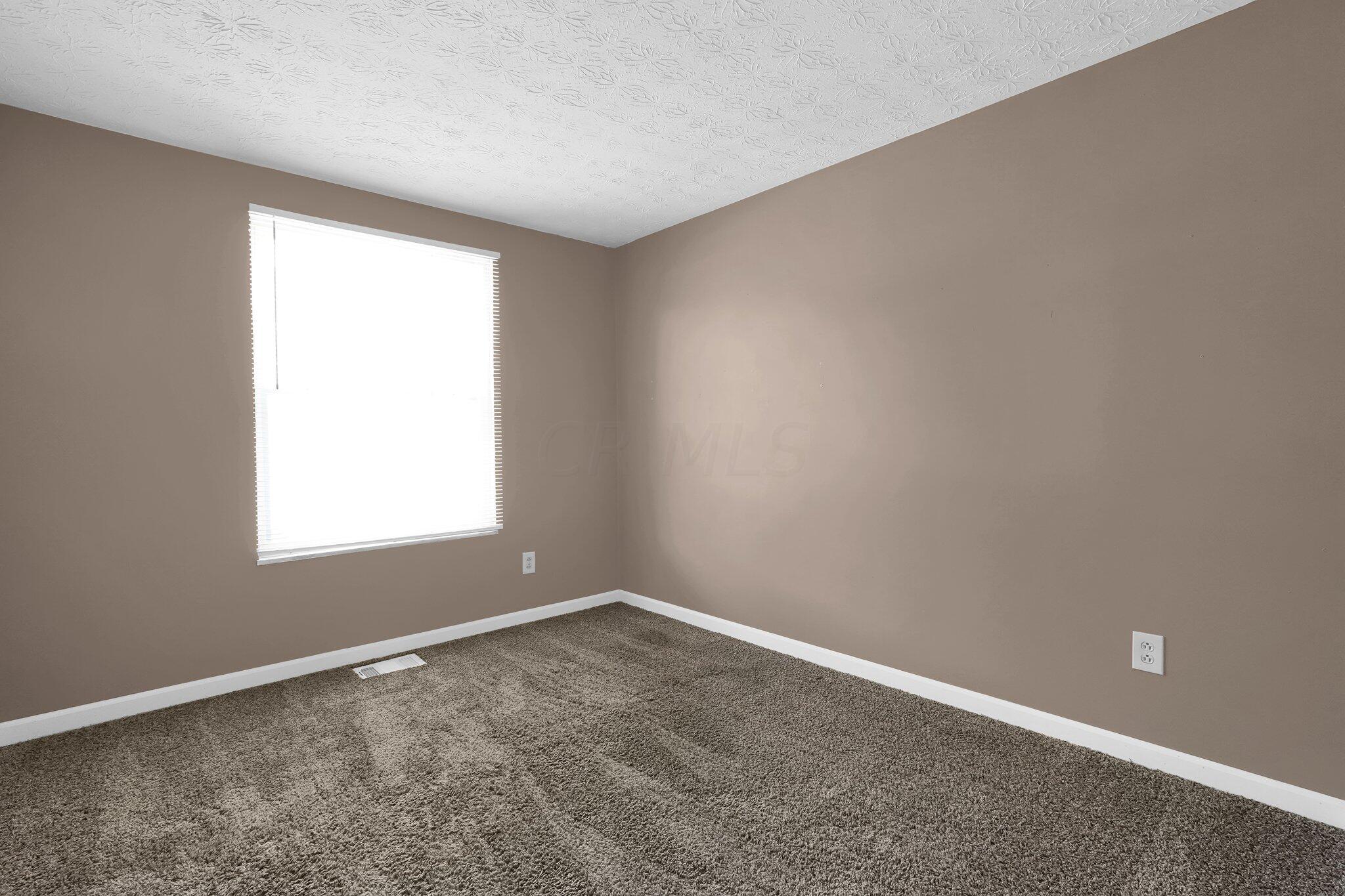 3649 Hollowwood Avenue