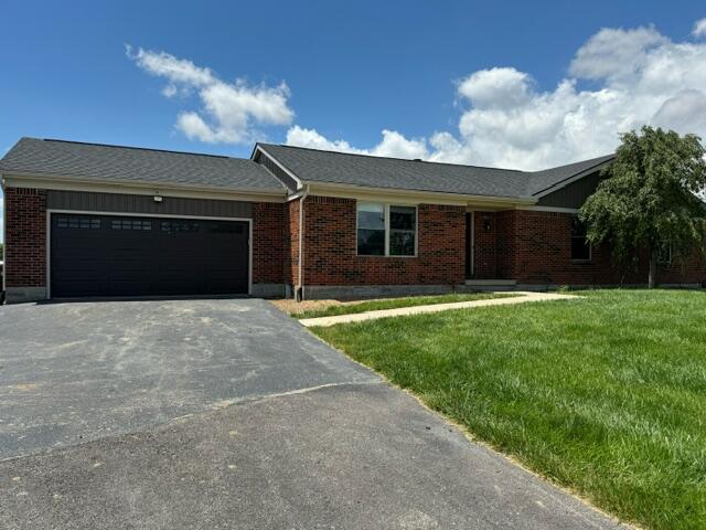 15923 London Road
