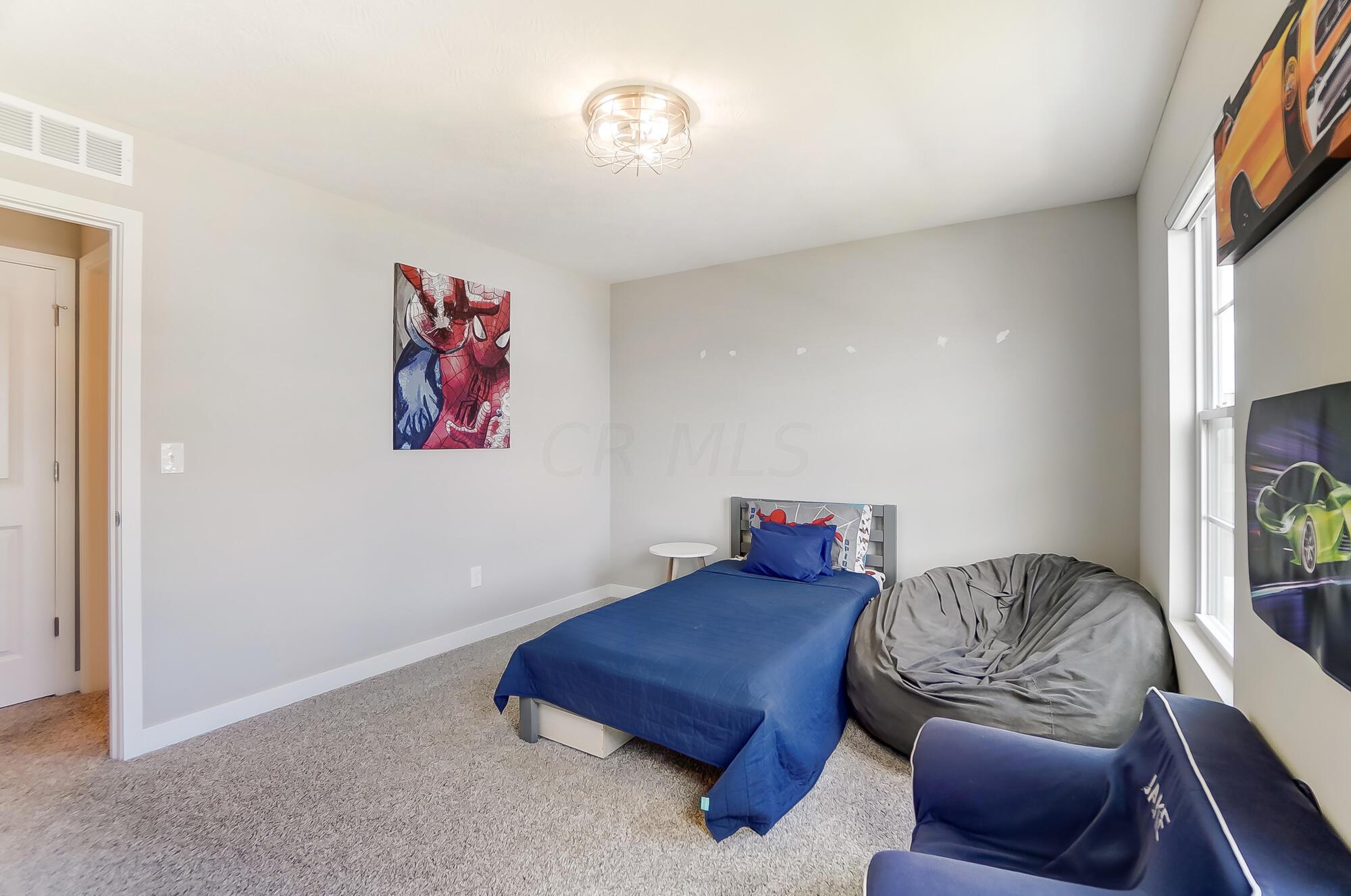 411 Oakland Hills Loop