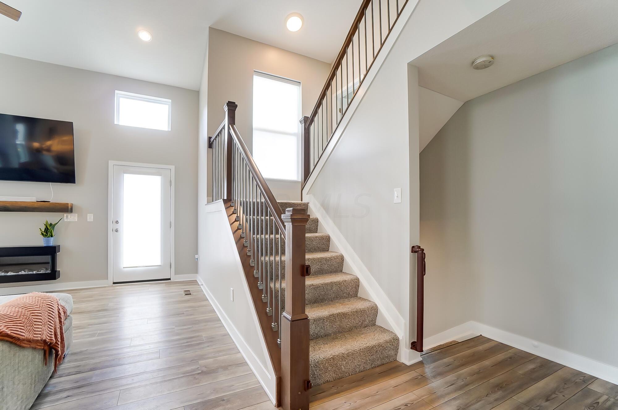 411 Oakland Hills Loop